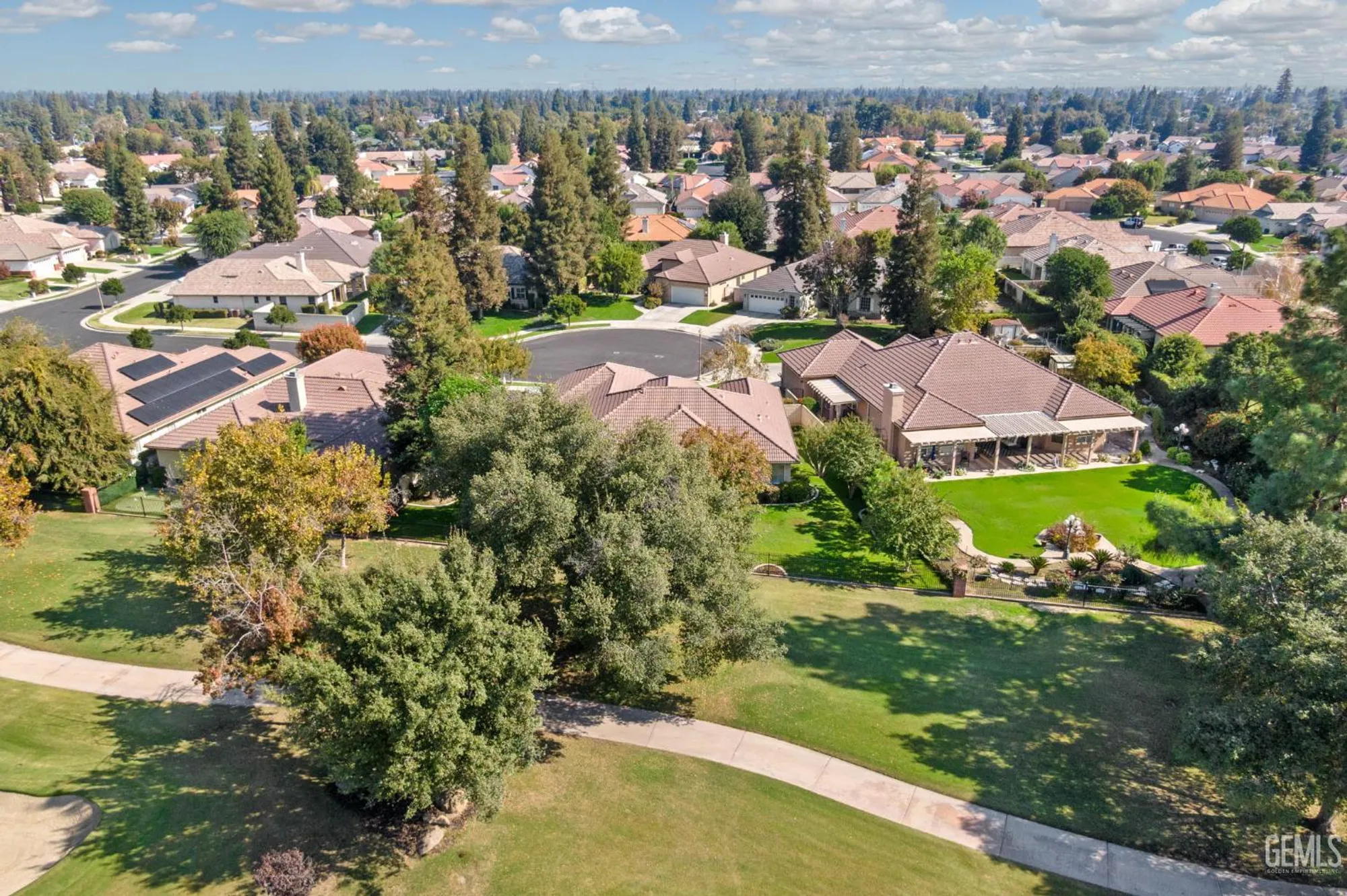 Property Slideshow image 49 of 75 | 3019 violet rose ct, Bakersfield, CA, 93311