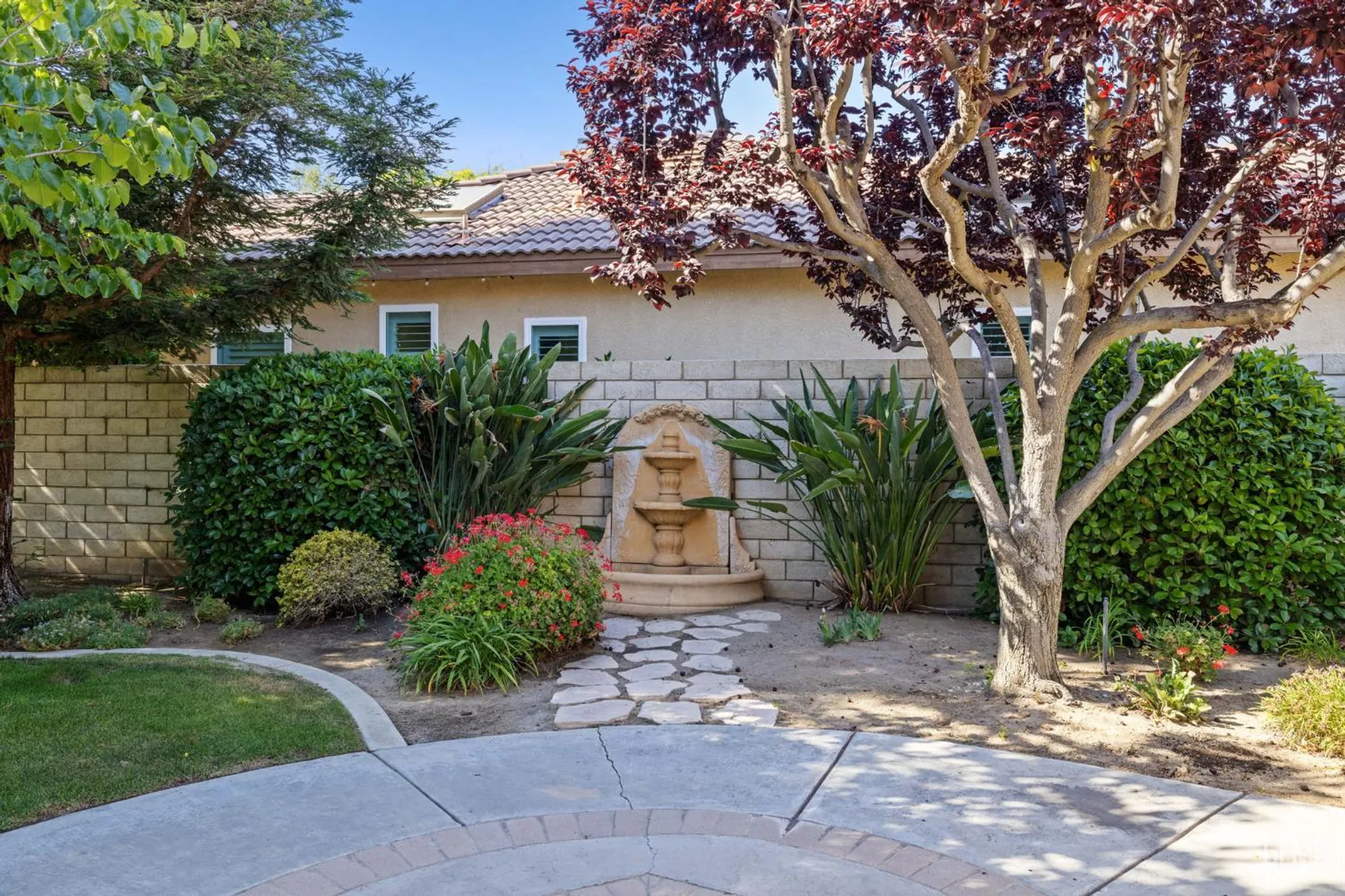 Property Slideshow image 38 of 75 | 3019 violet rose ct, Bakersfield, CA, 93311