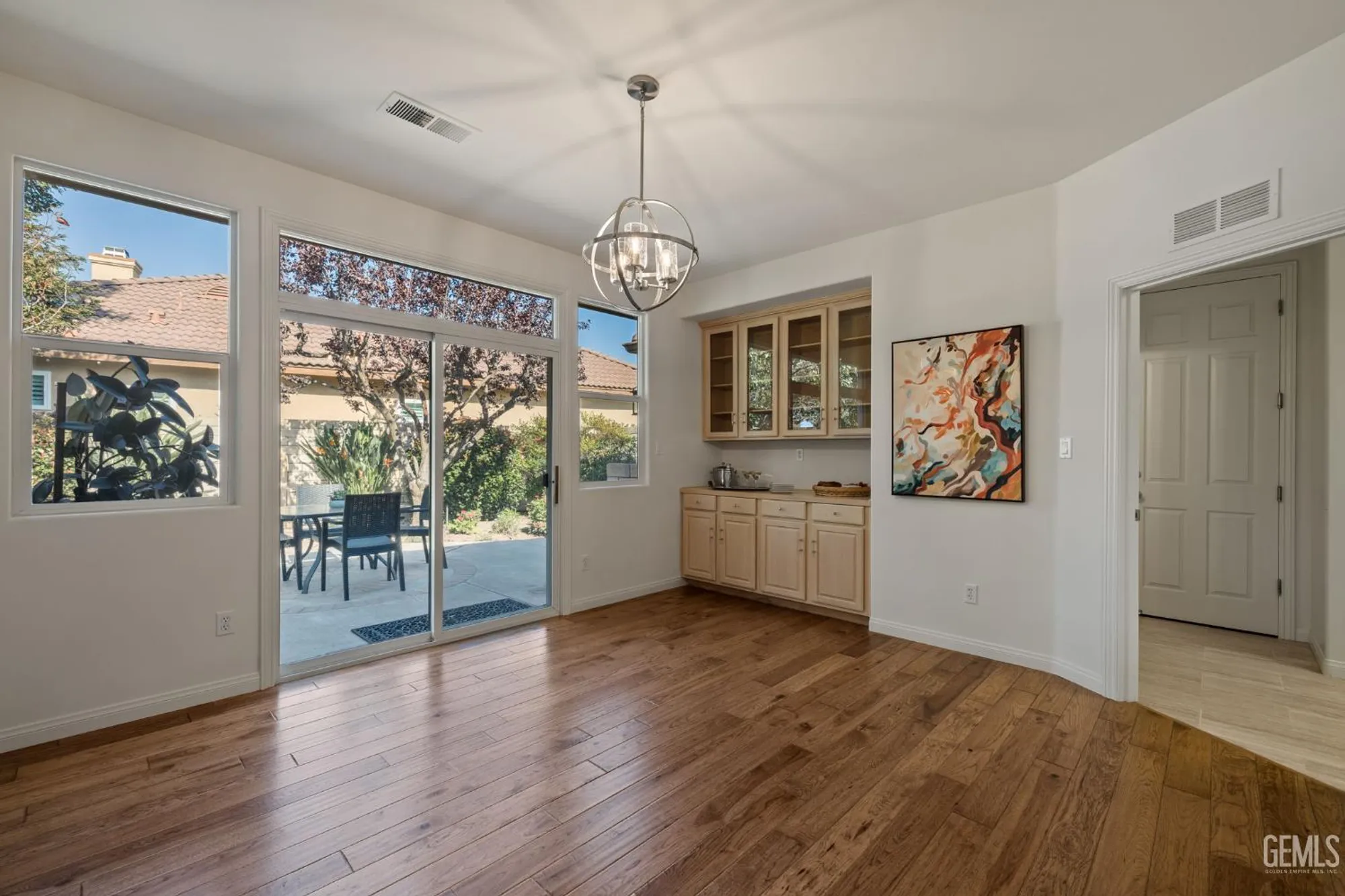 Property Slideshow image 10 of 75 | 3019 violet rose ct, Bakersfield, CA, 93311