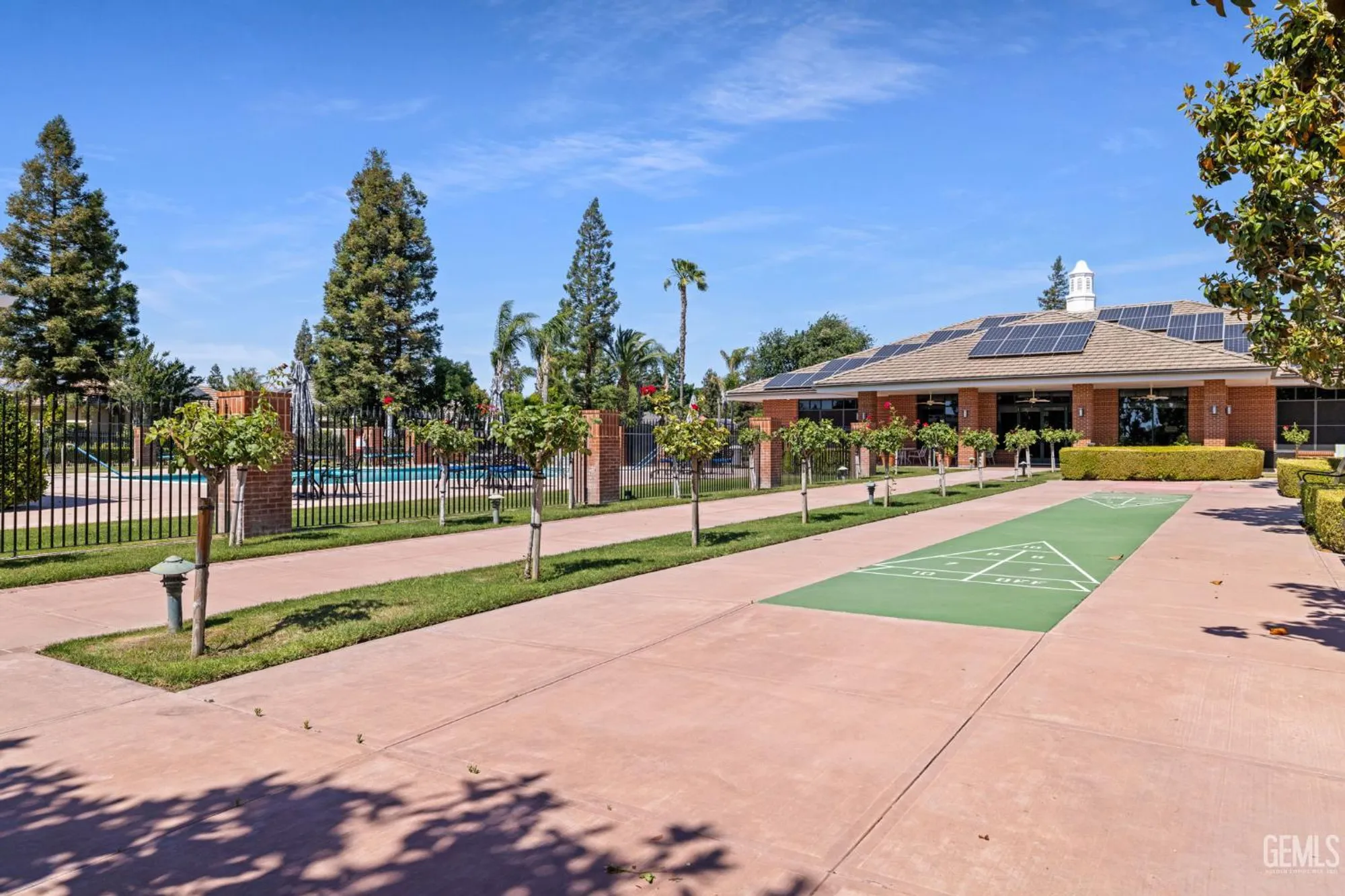 Property Slideshow image 61 of 75 | 3019 violet rose ct, Bakersfield, CA, 93311