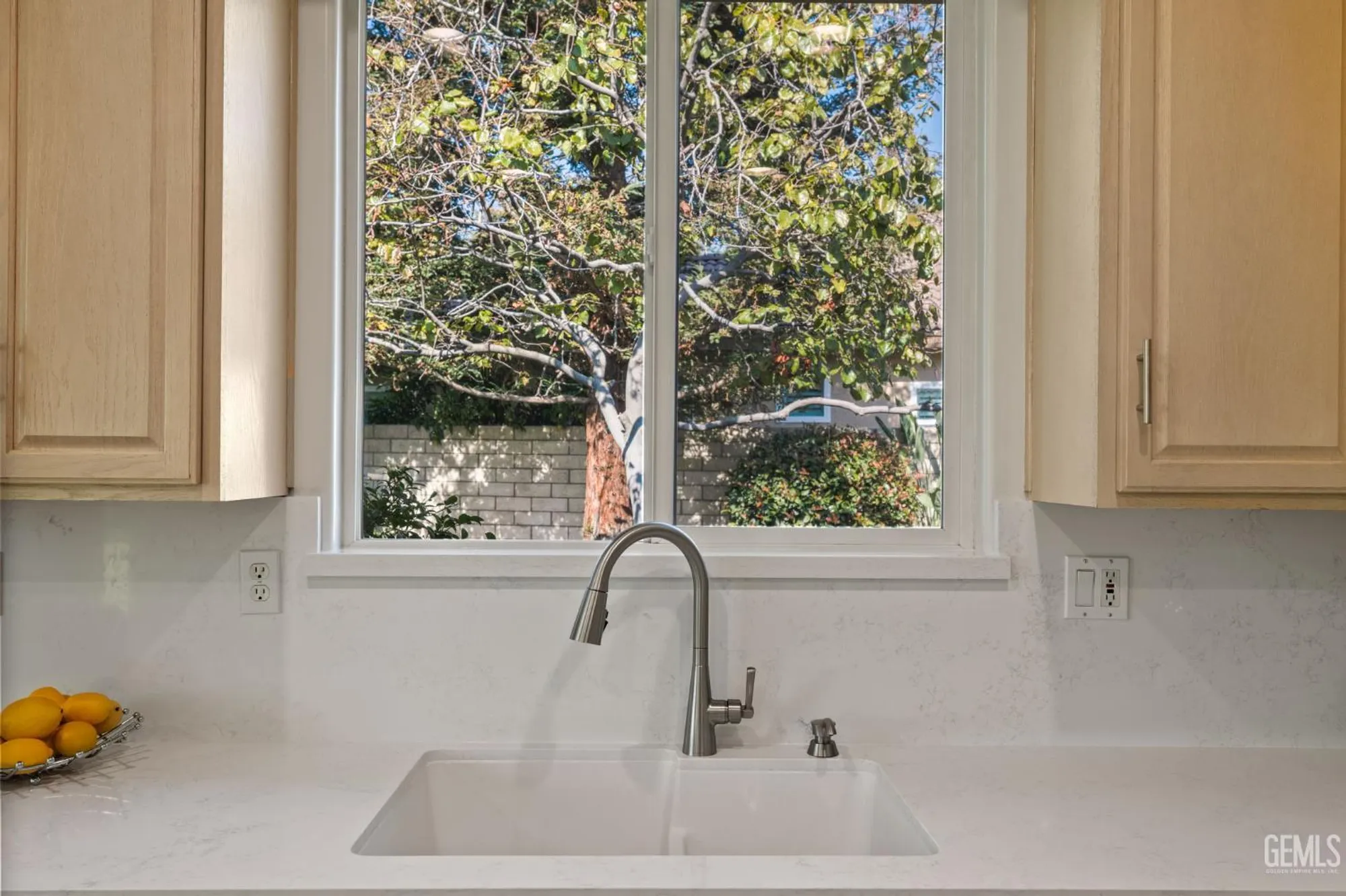 Property Slideshow image 16 of 75 | 3019 violet rose ct, Bakersfield, CA, 93311