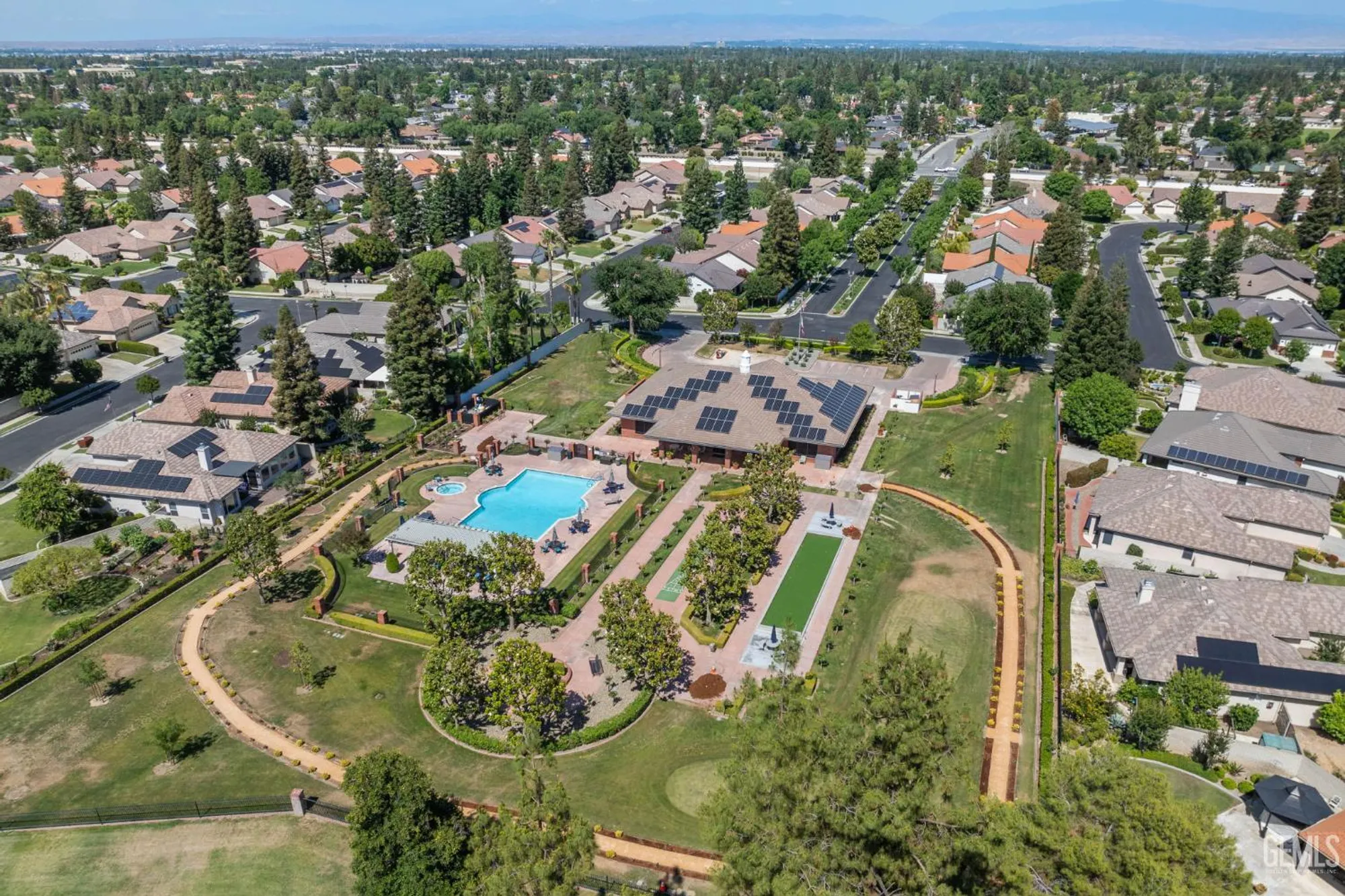 Property Slideshow image 57 of 75 | 3019 violet rose ct, Bakersfield, CA, 93311