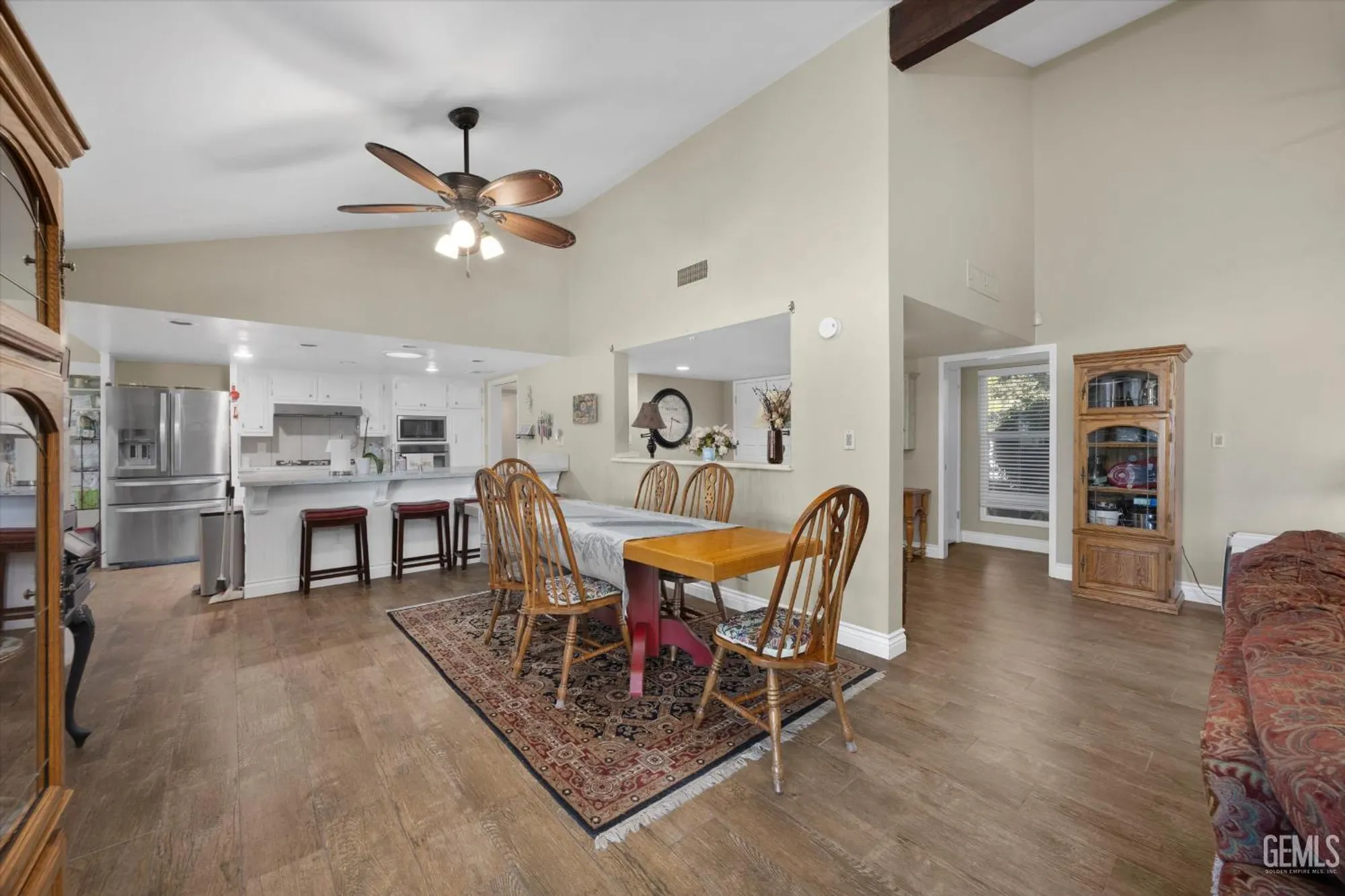 Property Slideshow image 14 of 46 | 705 bermuda st, Bakersfield, CA, 93309