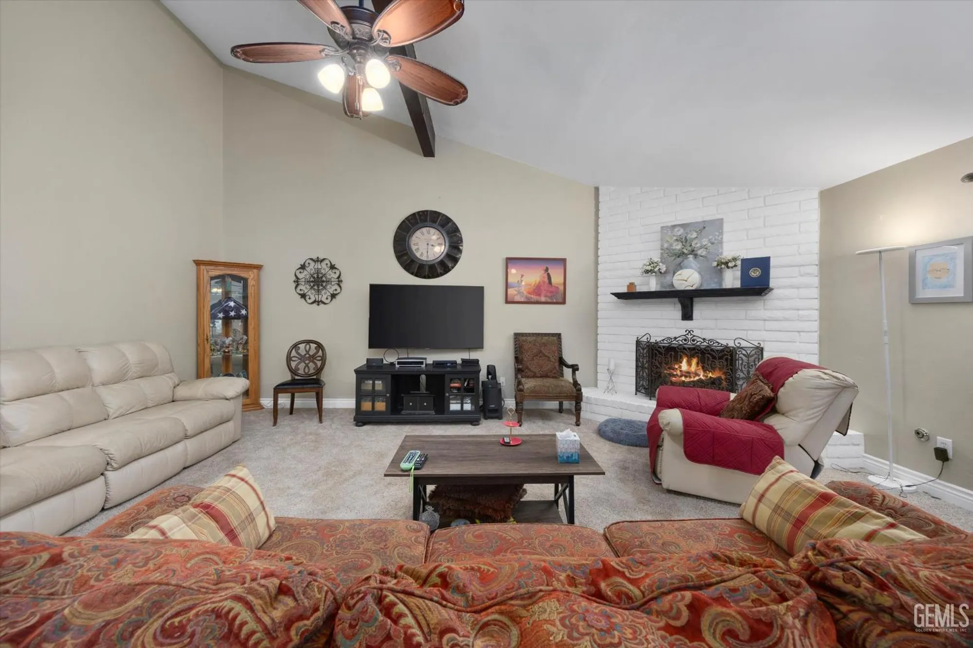 Property Slideshow image 12 of 46 | 705 bermuda st, Bakersfield, CA, 93309