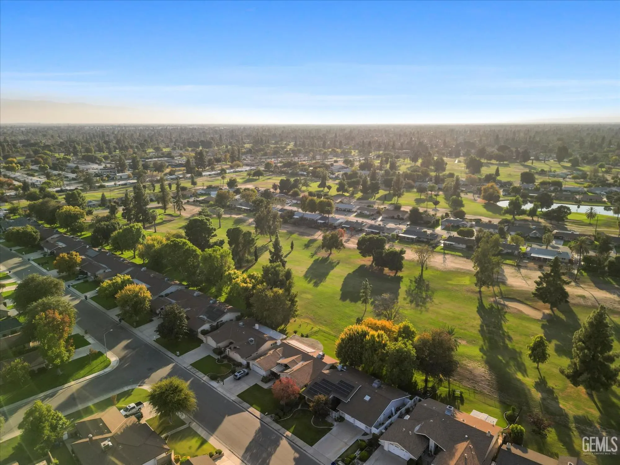 Property Slideshow image 43 of 46 | 705 bermuda st, Bakersfield, CA, 93309
