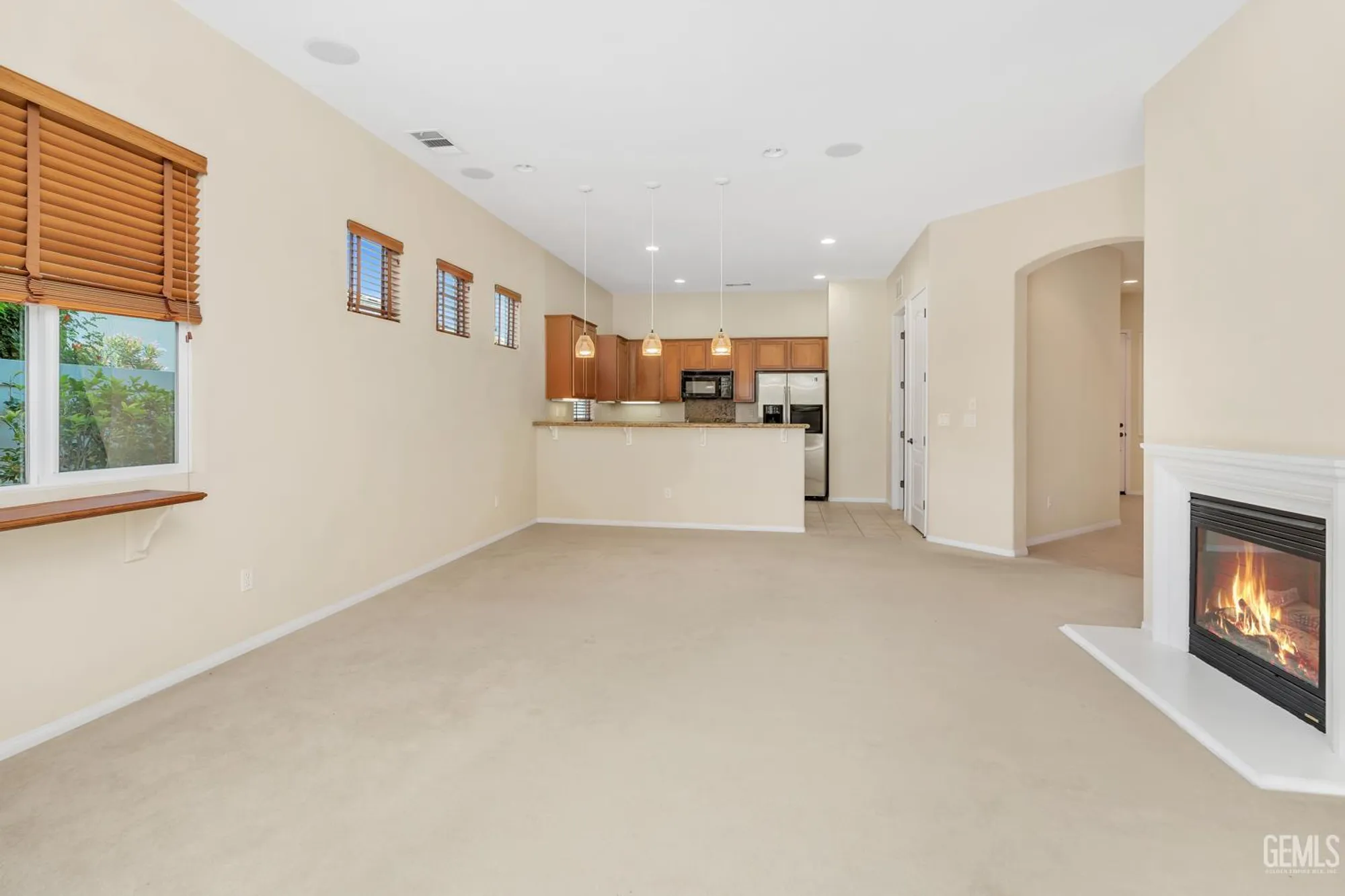 Property Slideshow image 6 of 56 | 14319 terrazzo dr, Bakersfield, CA, 93306