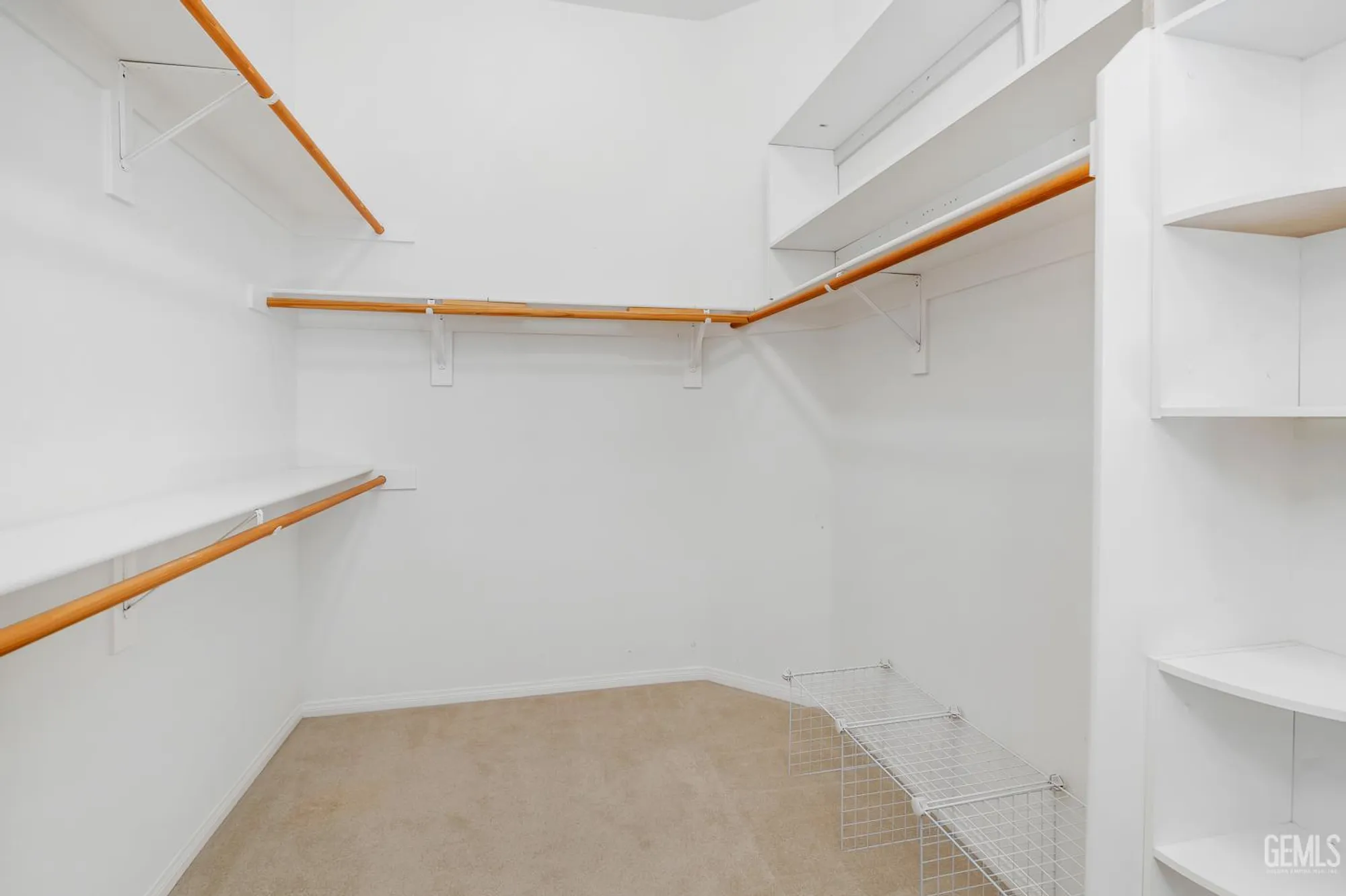 Property Slideshow image 19 of 56 | 14319 terrazzo dr, Bakersfield, CA, 93306