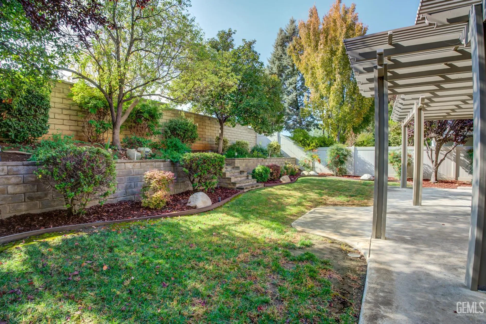 Property Slideshow image 29 of 56 | 14319 terrazzo dr, Bakersfield, CA, 93306