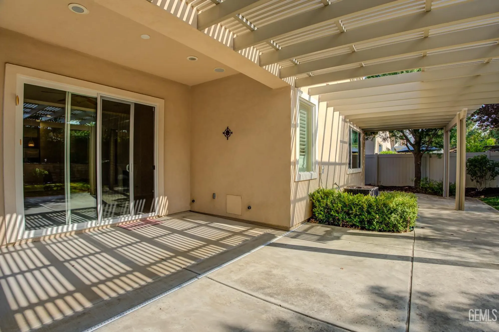 Property Slideshow image 26 of 56 | 14319 terrazzo dr, Bakersfield, CA, 93306
