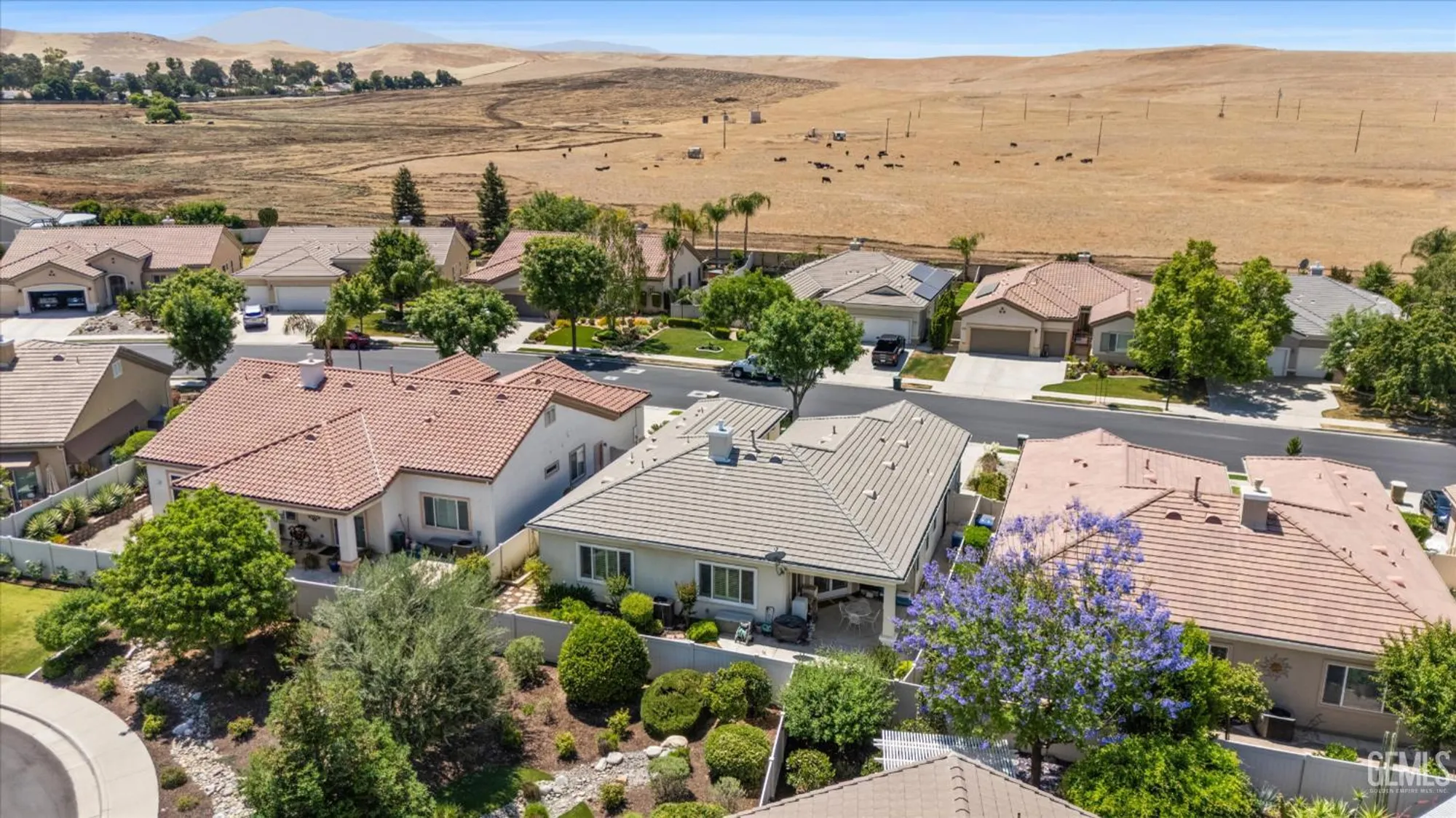 Property Slideshow image 28 of 32 | 13802 blossom ridge dr, Bakersfield, CA, 93306