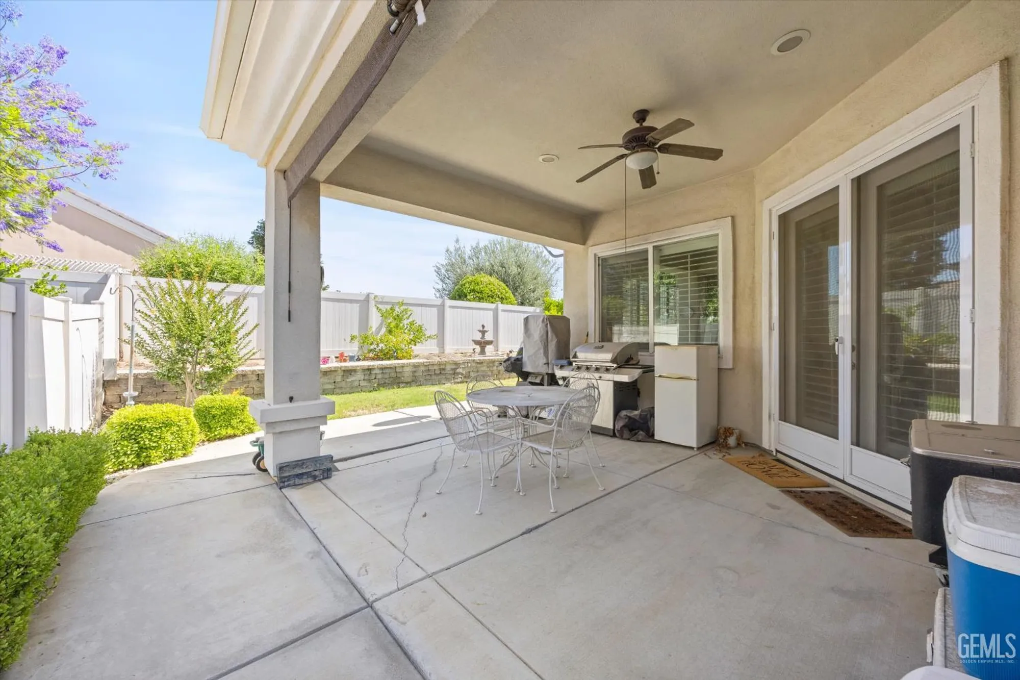 Property Slideshow image 21 of 32 | 13802 blossom ridge dr, Bakersfield, CA, 93306