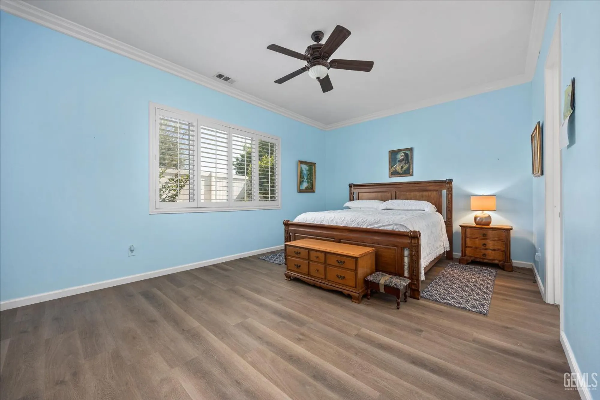 Property Slideshow image 13 of 32 | 13802 blossom ridge dr, Bakersfield, CA, 93306