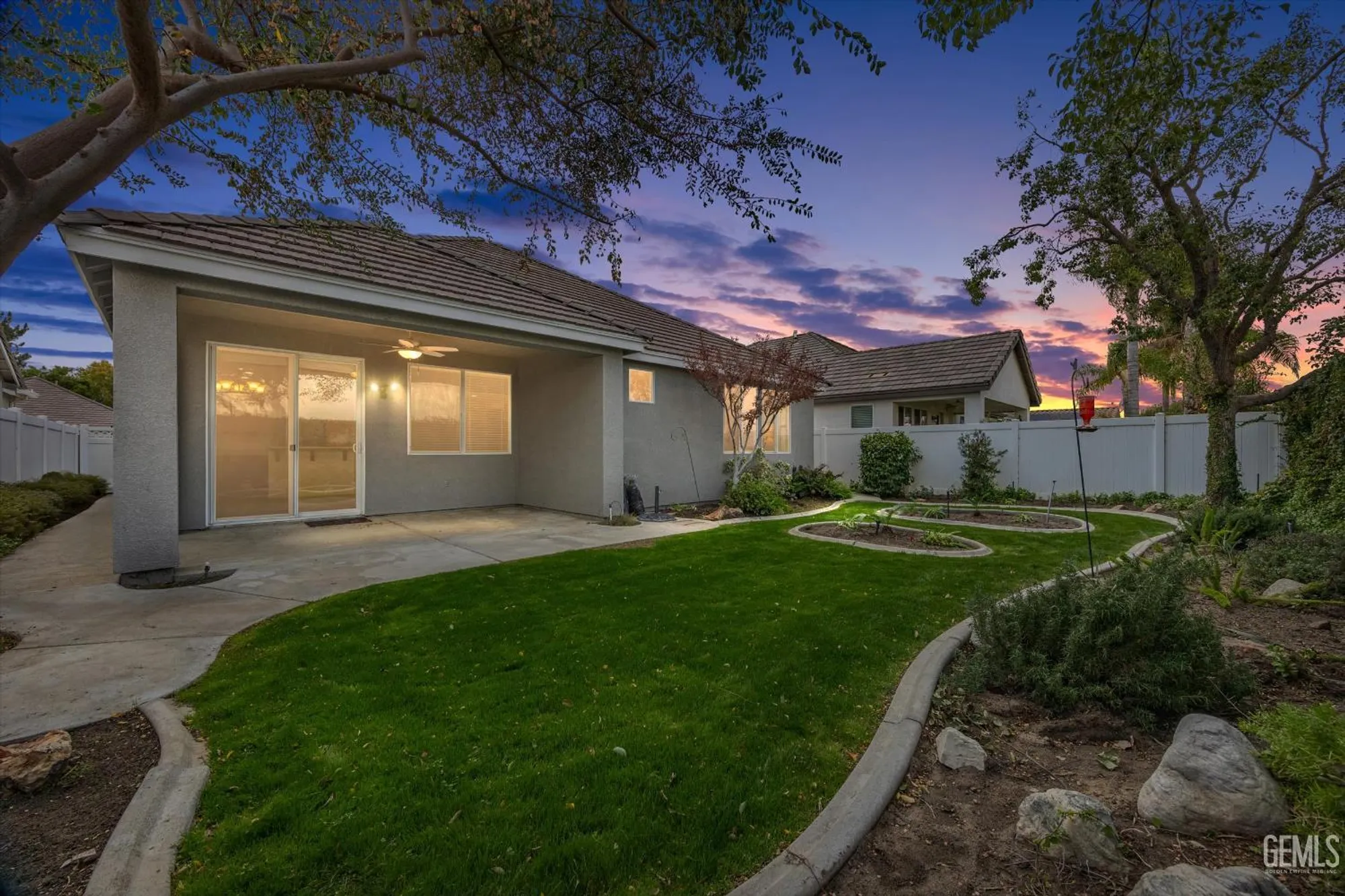 Property Slideshow image 2 of 54 | 12010 winger st, Bakersfield, CA, 93312