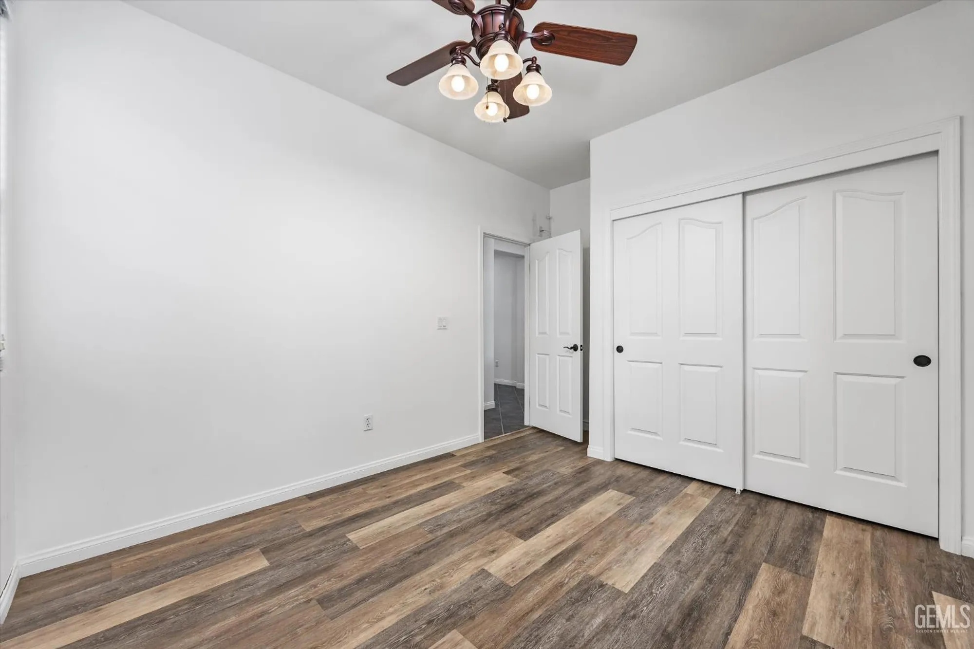 Property Slideshow image 28 of 54 | 12010 winger st, Bakersfield, CA, 93312