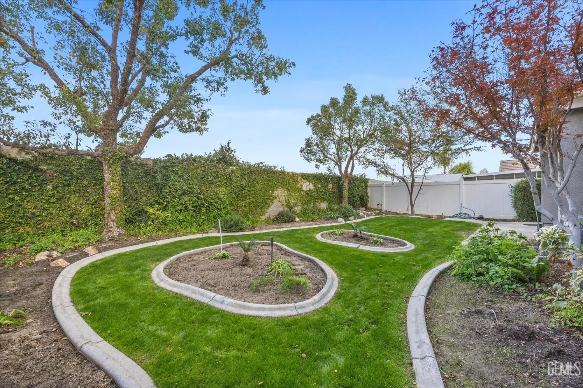 Property Slideshow image 36 of 54 | 12010 winger st, Bakersfield, CA, 93312