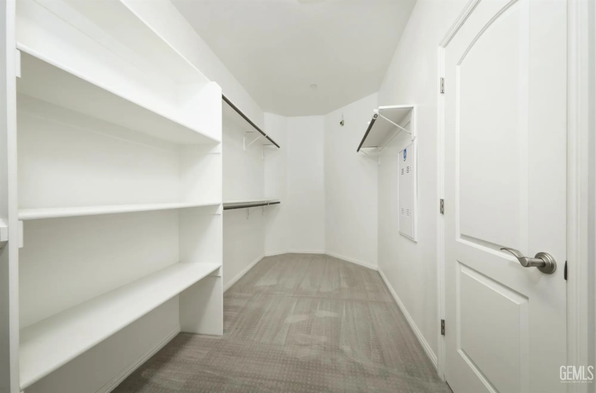 Property Slideshow image 20 of 42 | 2228 swanfield way, Bakersfield, CA, 93311