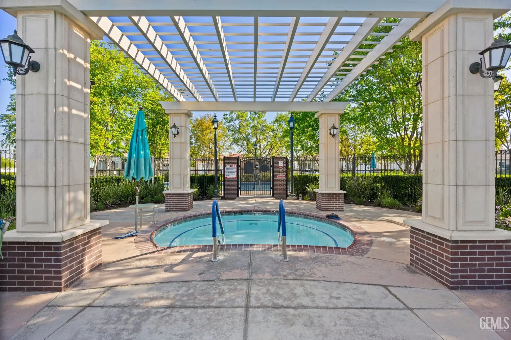 Property Slideshow image 39 of 54 | 12010 winger st, Bakersfield, CA, 93312