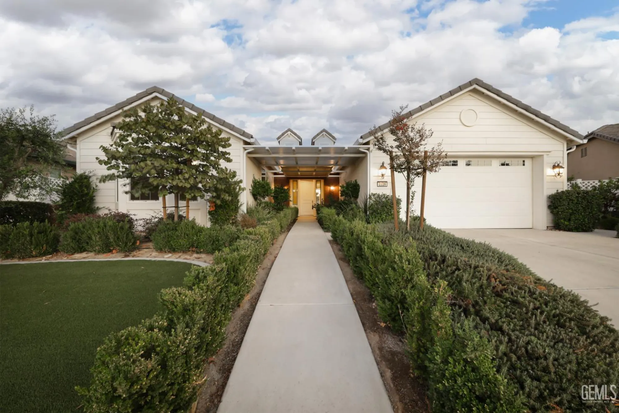 Property Slideshow image 39 of 42 | 2228 swanfield way, Bakersfield, CA, 93311