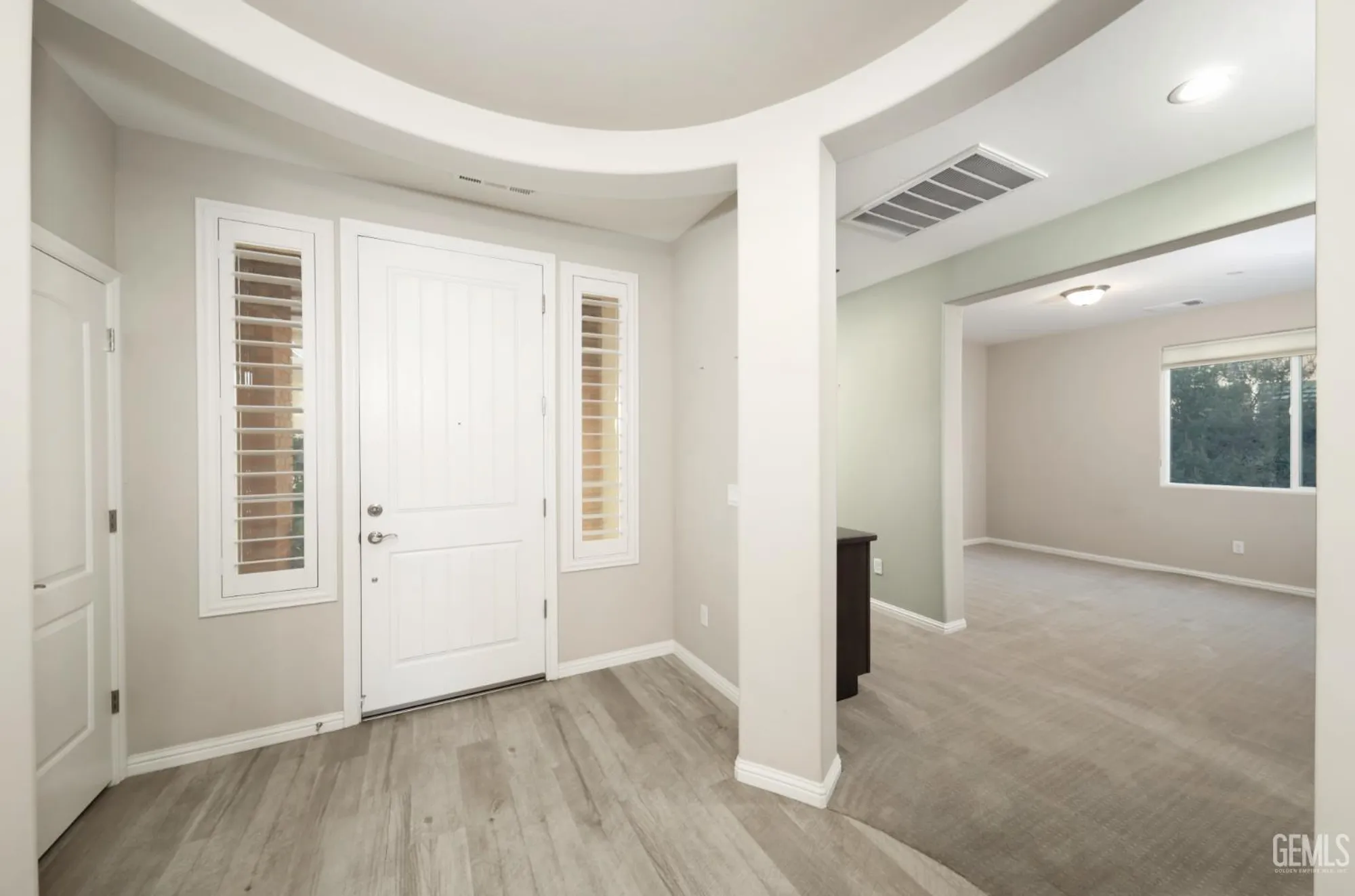 Property Slideshow image 5 of 42 | 2228 swanfield way, Bakersfield, CA, 93311