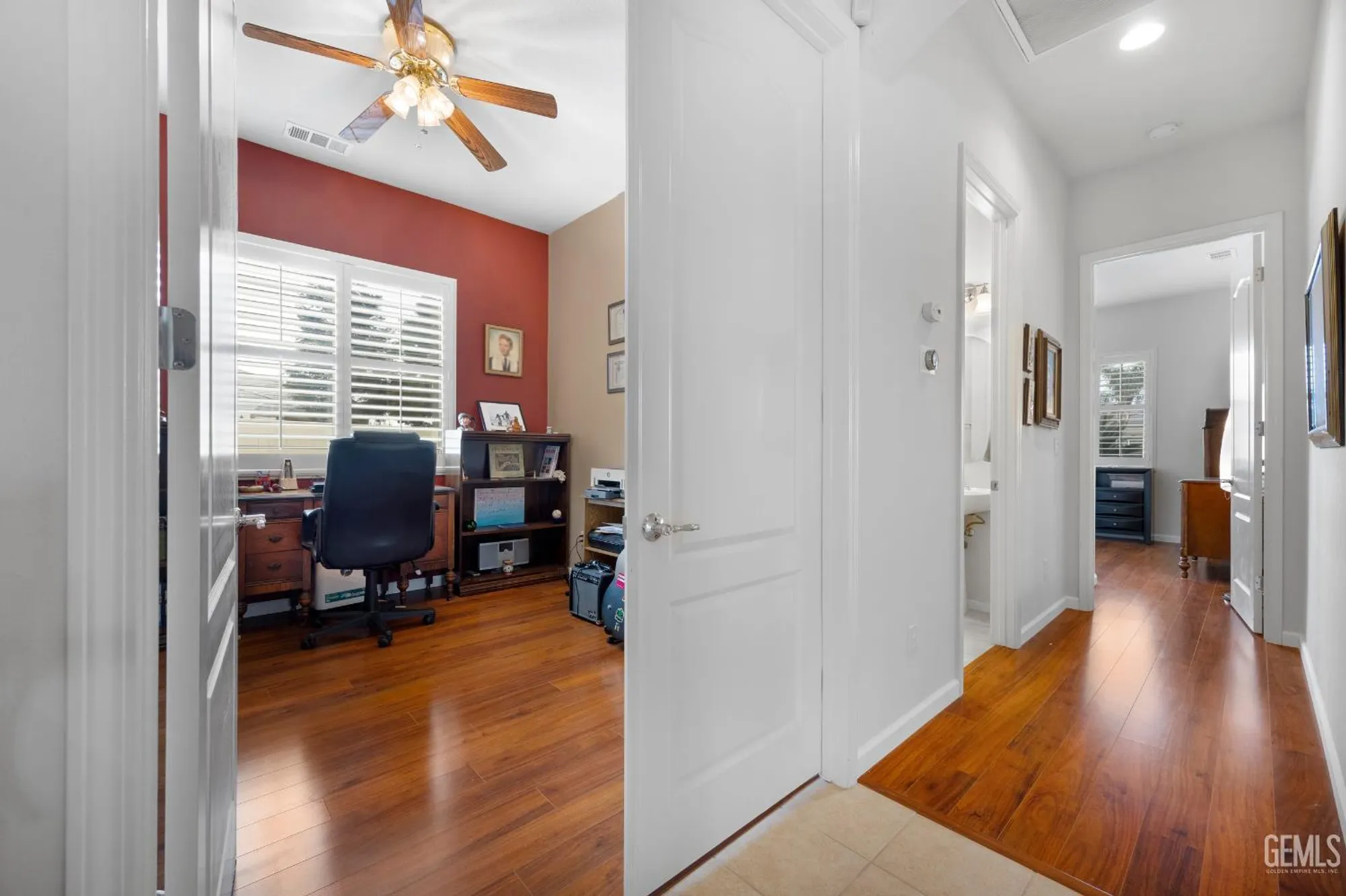 Property Slideshow image 27 of 44 | 6303 pinion ranch rd, Bakersfield, CA, 93306