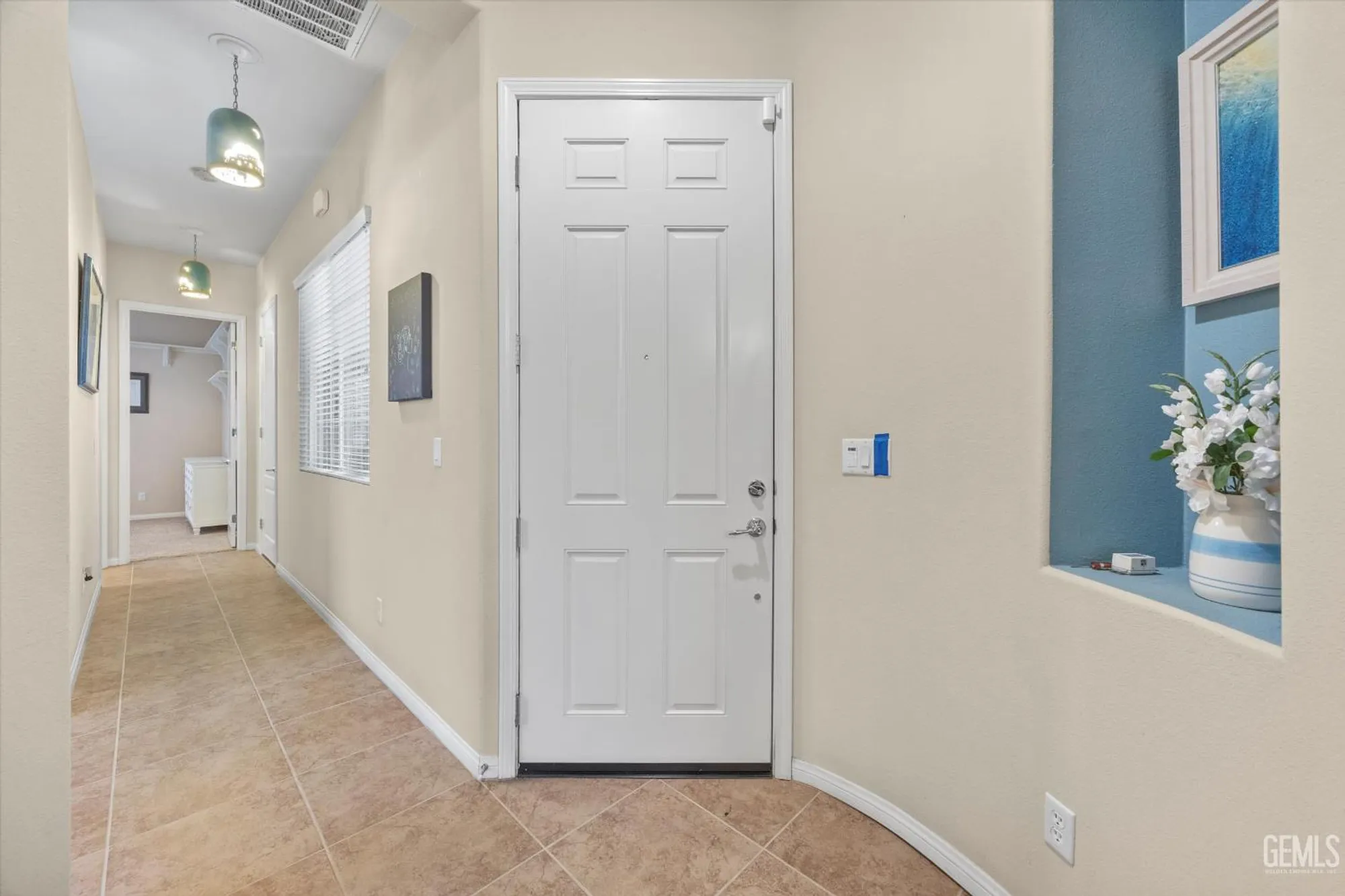 Property Slideshow image 30 of 37 | 5809 opal valley ct, Bakersfield, CA, 93306