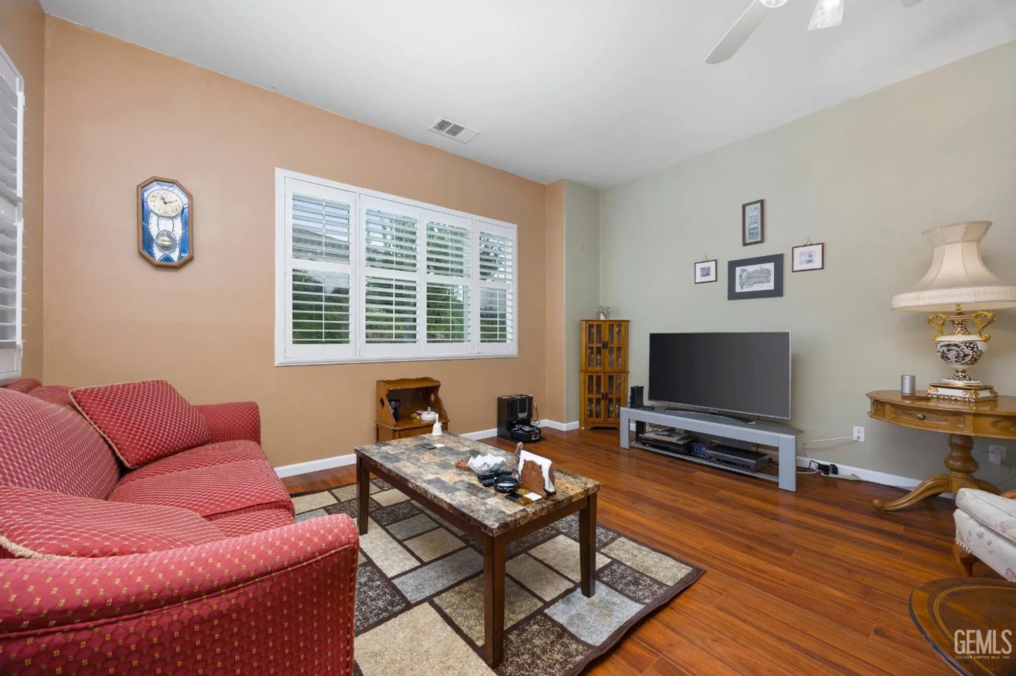 Property Slideshow image 13 of 44 | 6303 pinion ranch rd, Bakersfield, CA, 93306