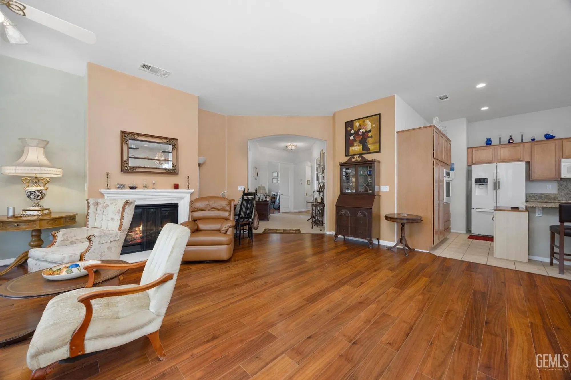 Property Slideshow image 11 of 44 | 6303 pinion ranch rd, Bakersfield, CA, 93306