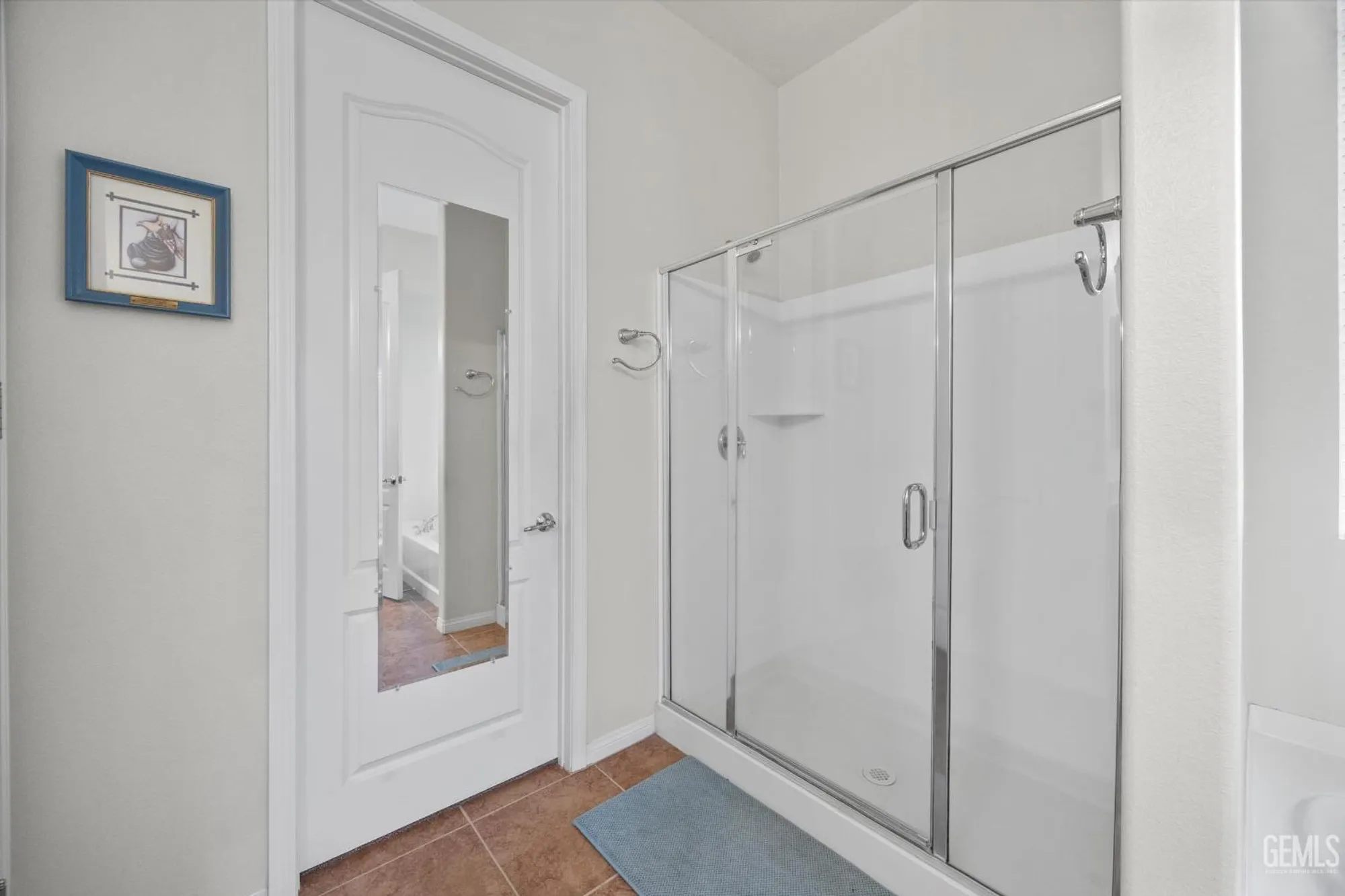 Property Slideshow image 22 of 37 | 5809 opal valley ct, Bakersfield, CA, 93306