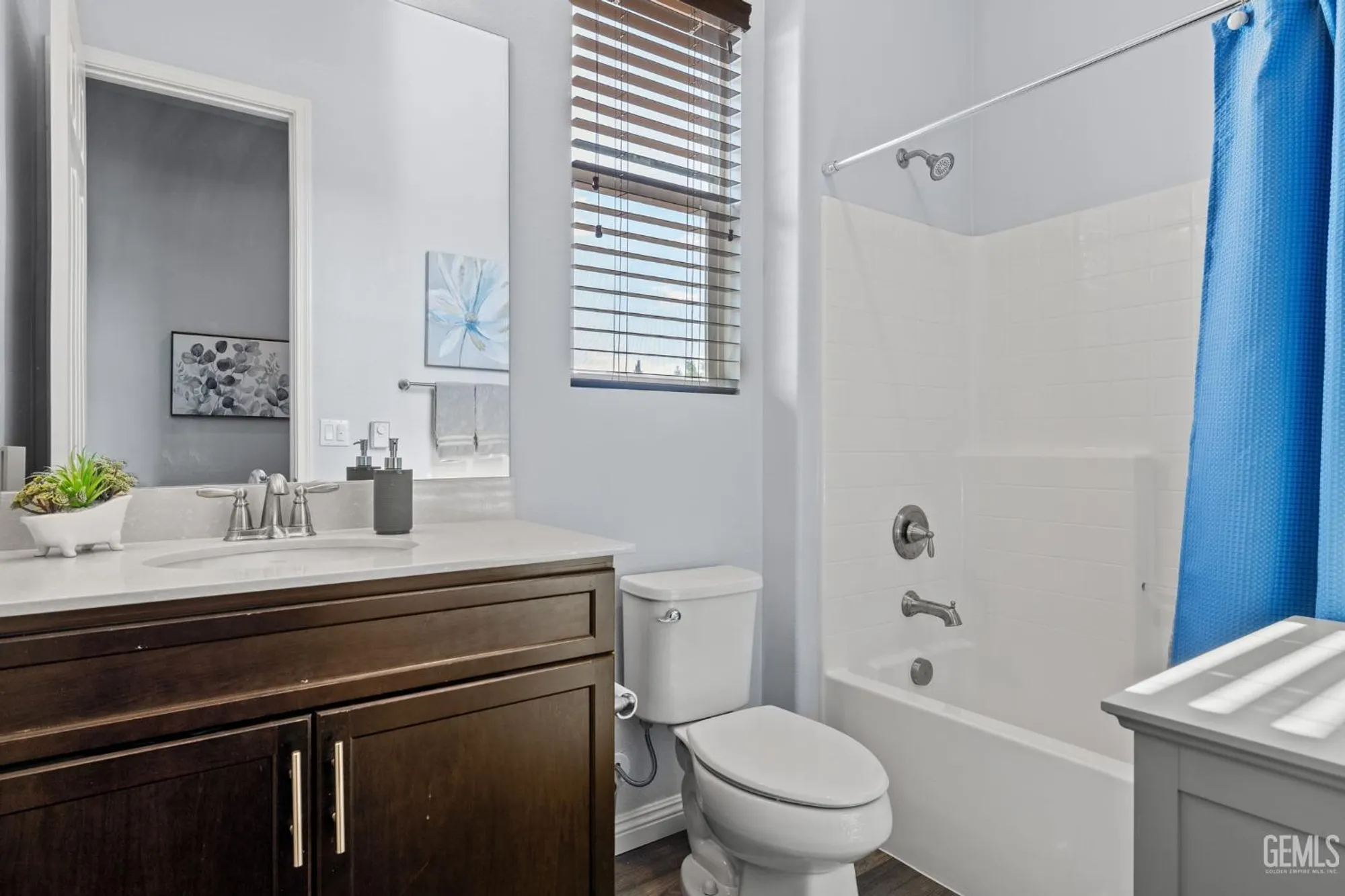 Property Slideshow image 37 of 47 | 9917 stockholm pl, Bakersfield, CA, 93306