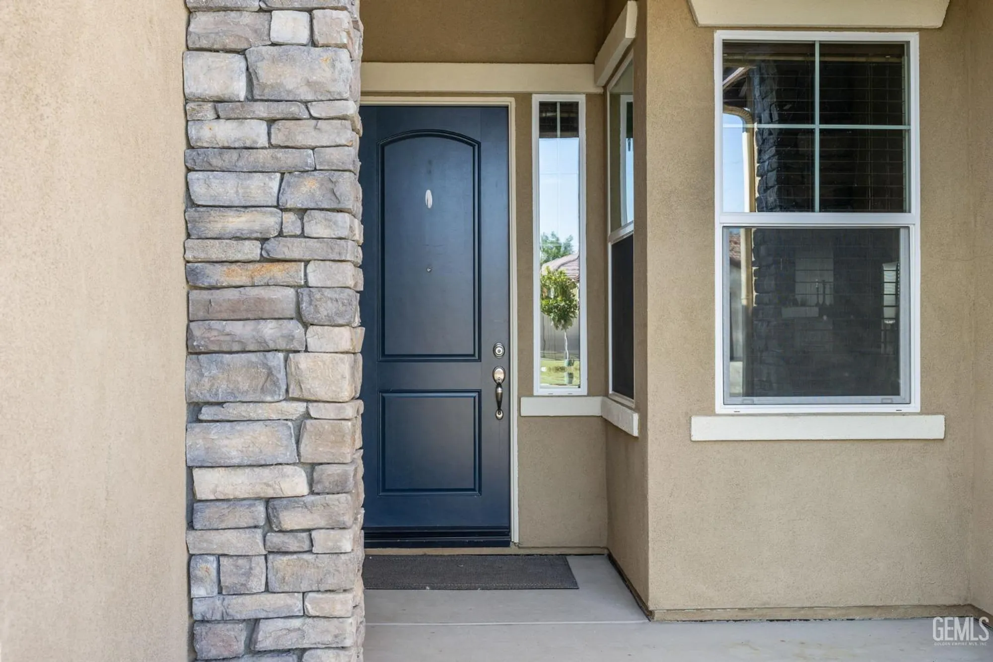 Property Slideshow image 5 of 47 | 9917 stockholm pl, Bakersfield, CA, 93306