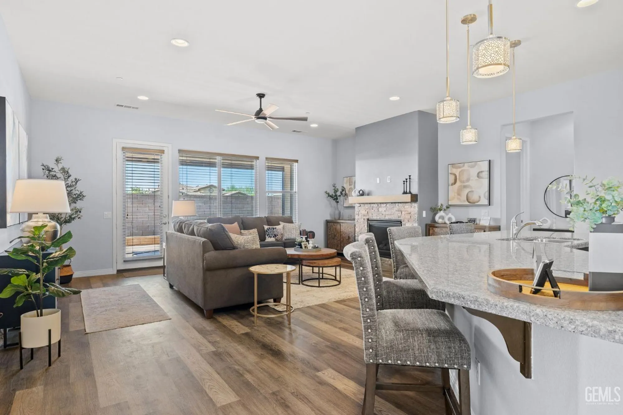 Property Slideshow image 9 of 47 | 9917 stockholm pl, Bakersfield, CA, 93306