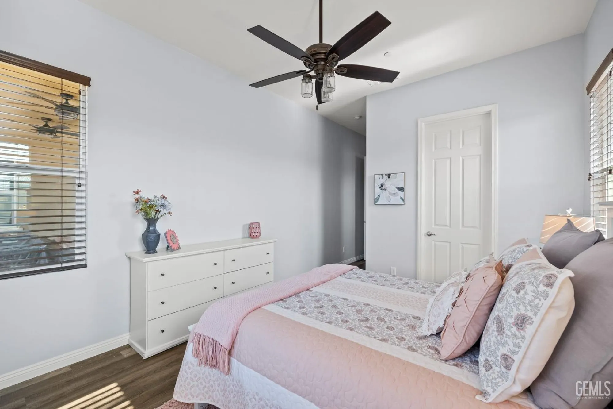 Property Slideshow image 40 of 47 | 9917 stockholm pl, Bakersfield, CA, 93306