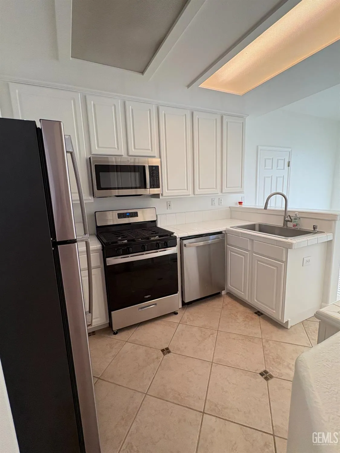 Property Slideshow image 5 of 14 | 2828 cottage ln, Paso Robles, CA, 93446