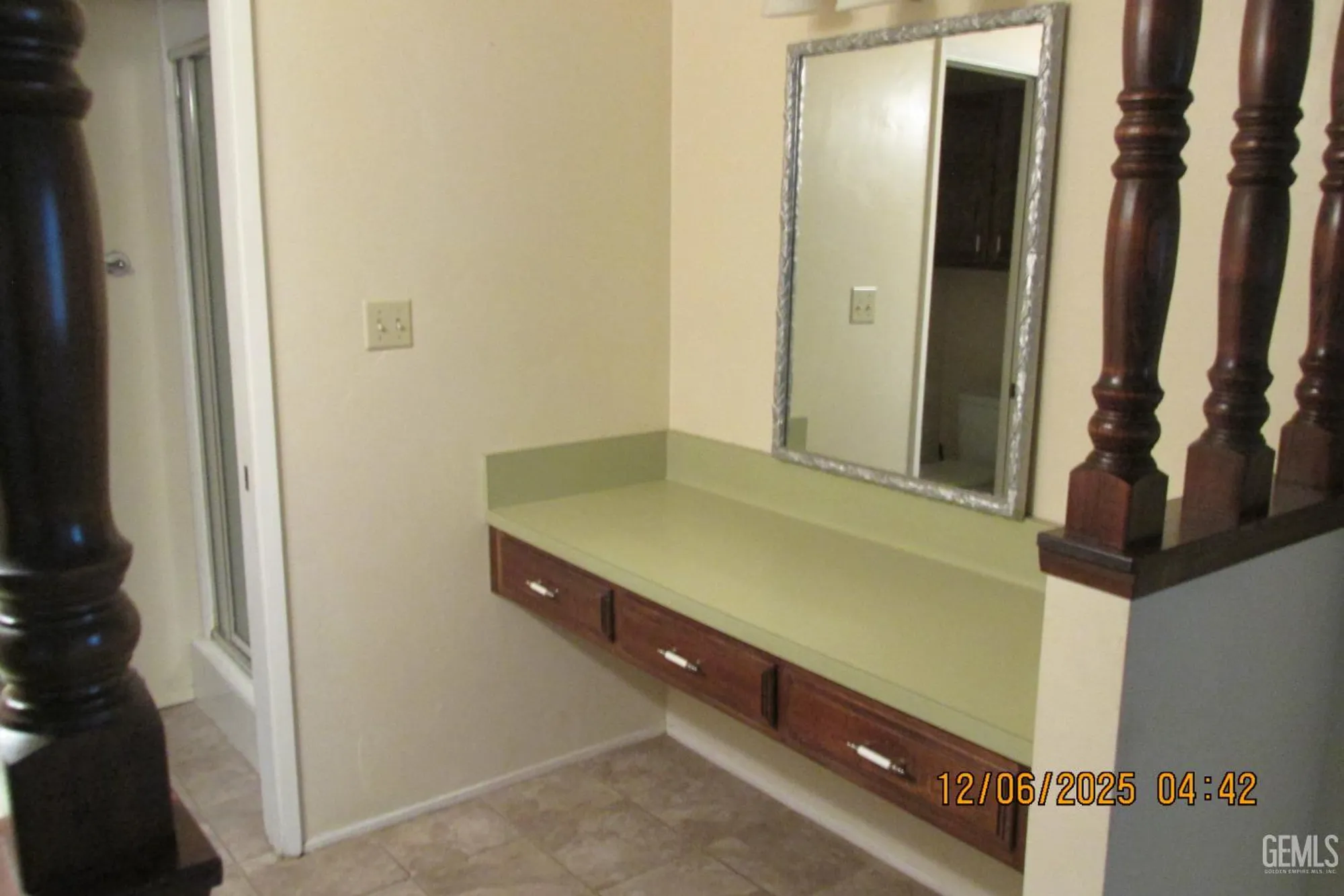 Property Slideshow image 17 of 25 | 144 glen oaks dr, Bakersfield, CA, 93309