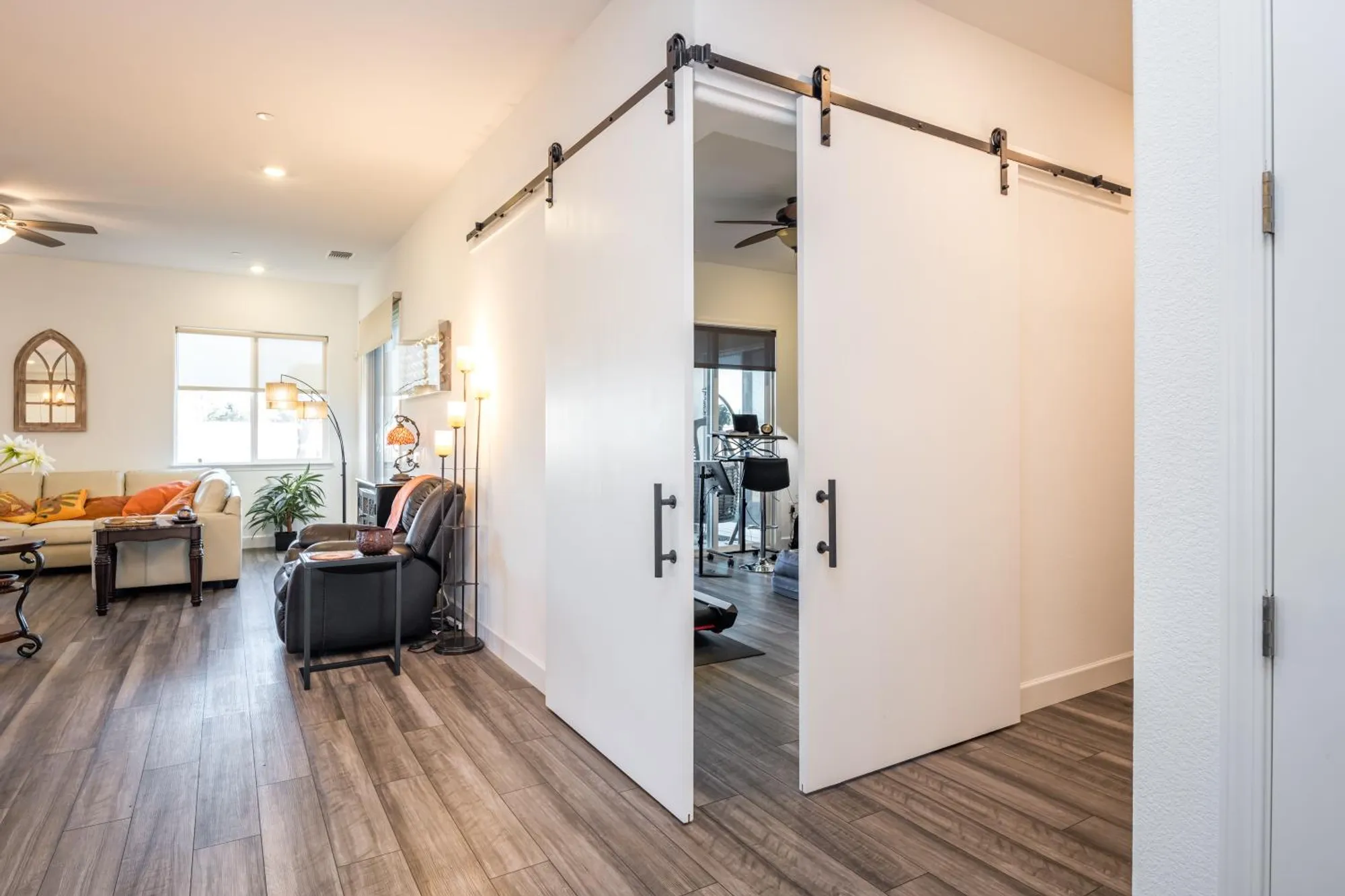 Property Slideshow image 11 of 53 | 8305 evans tree dr, Roseville, CA, 95747