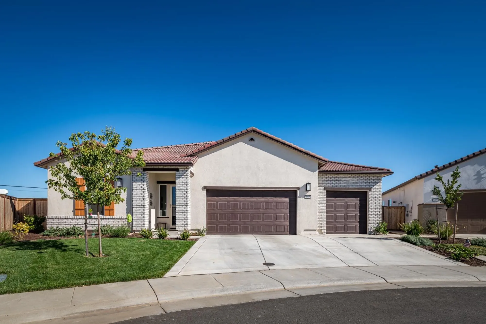 Property Slideshow image 3 of 53 | 8305 evans tree dr, Roseville, CA, 95747