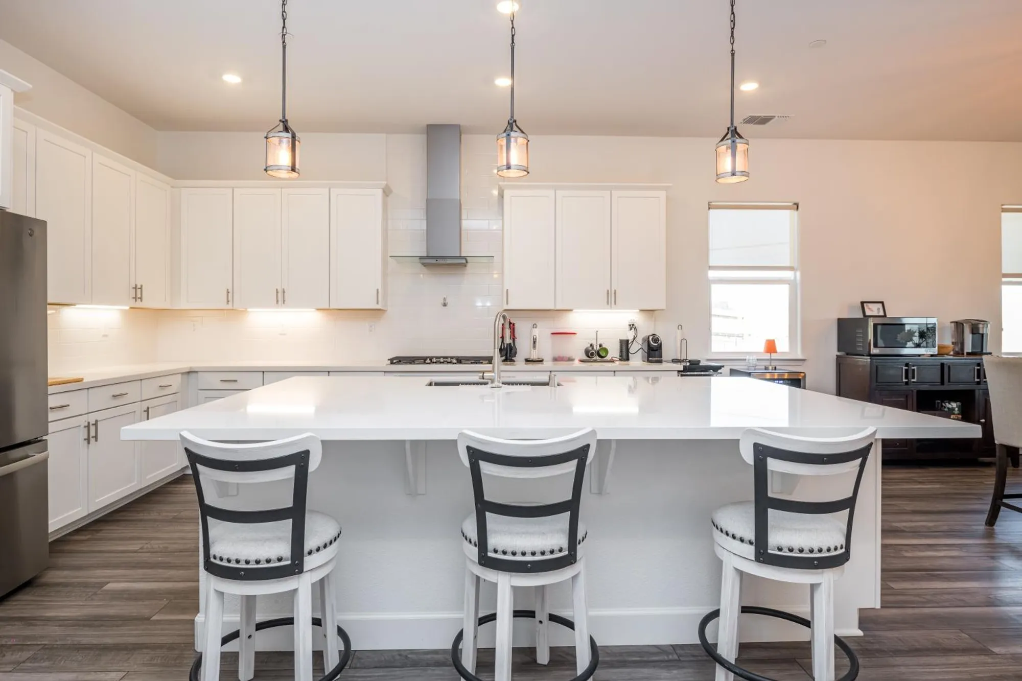 Property Slideshow image 8 of 53 | 8305 evans tree dr, Roseville, CA, 95747