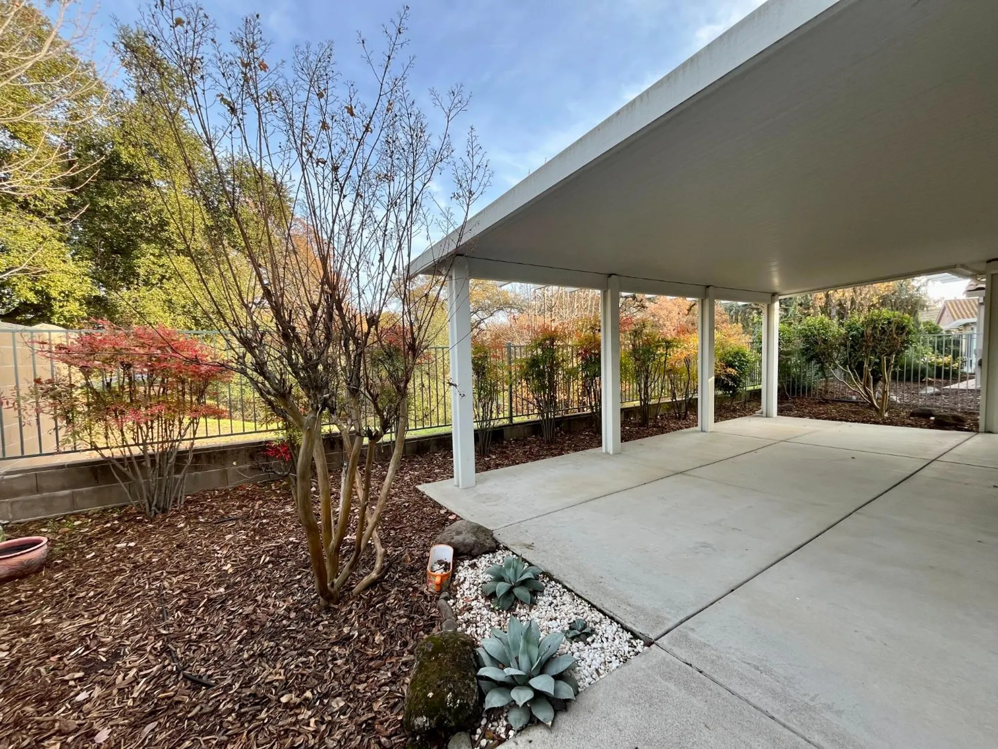 Property Slideshow image 24 of 26 | 320 whisperlodge ct, Roseville, CA, 95747