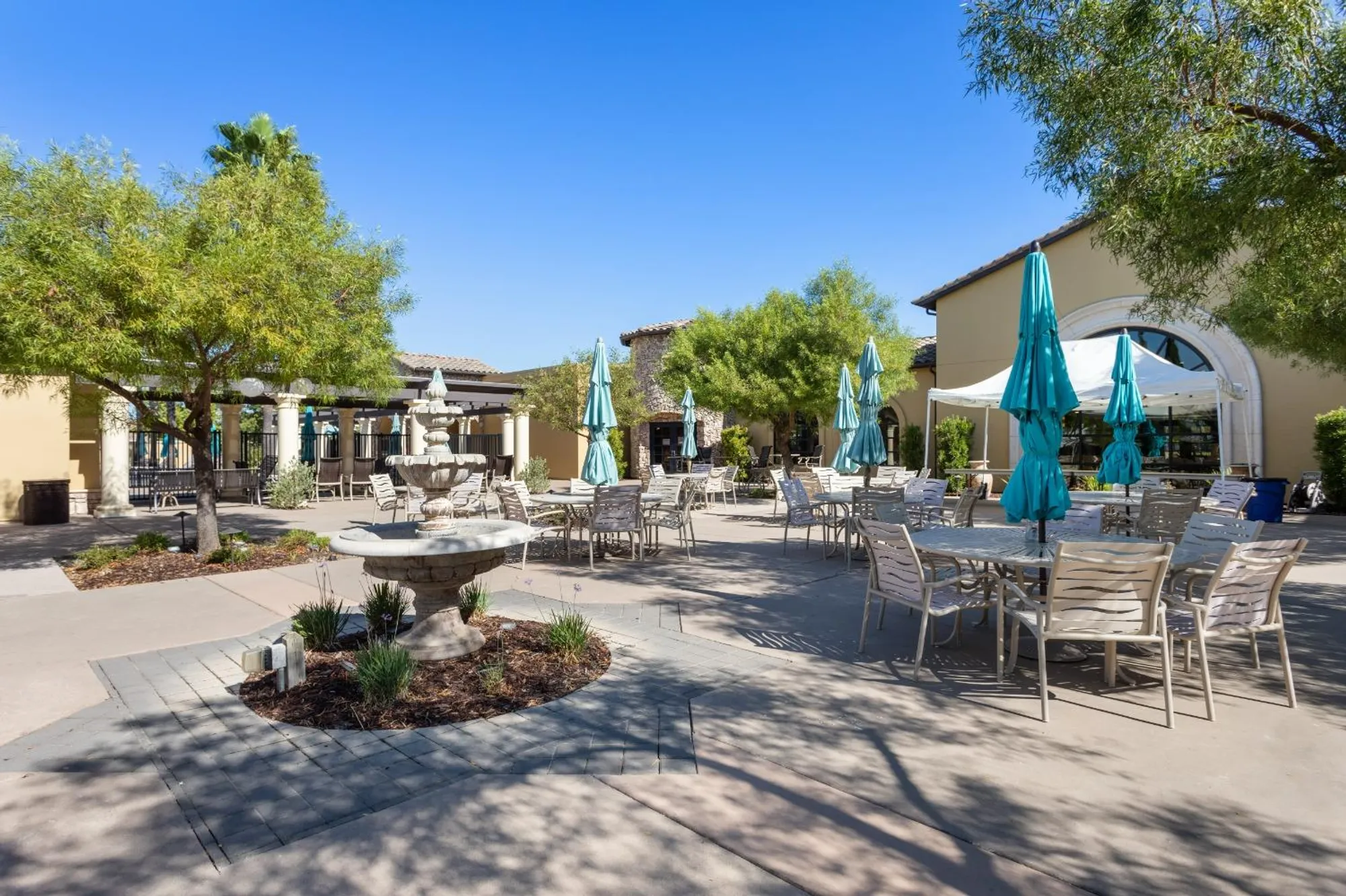 Property Slideshow image 34 of 57 | 4040 euboea island ln, Sacramento, CA, 95834