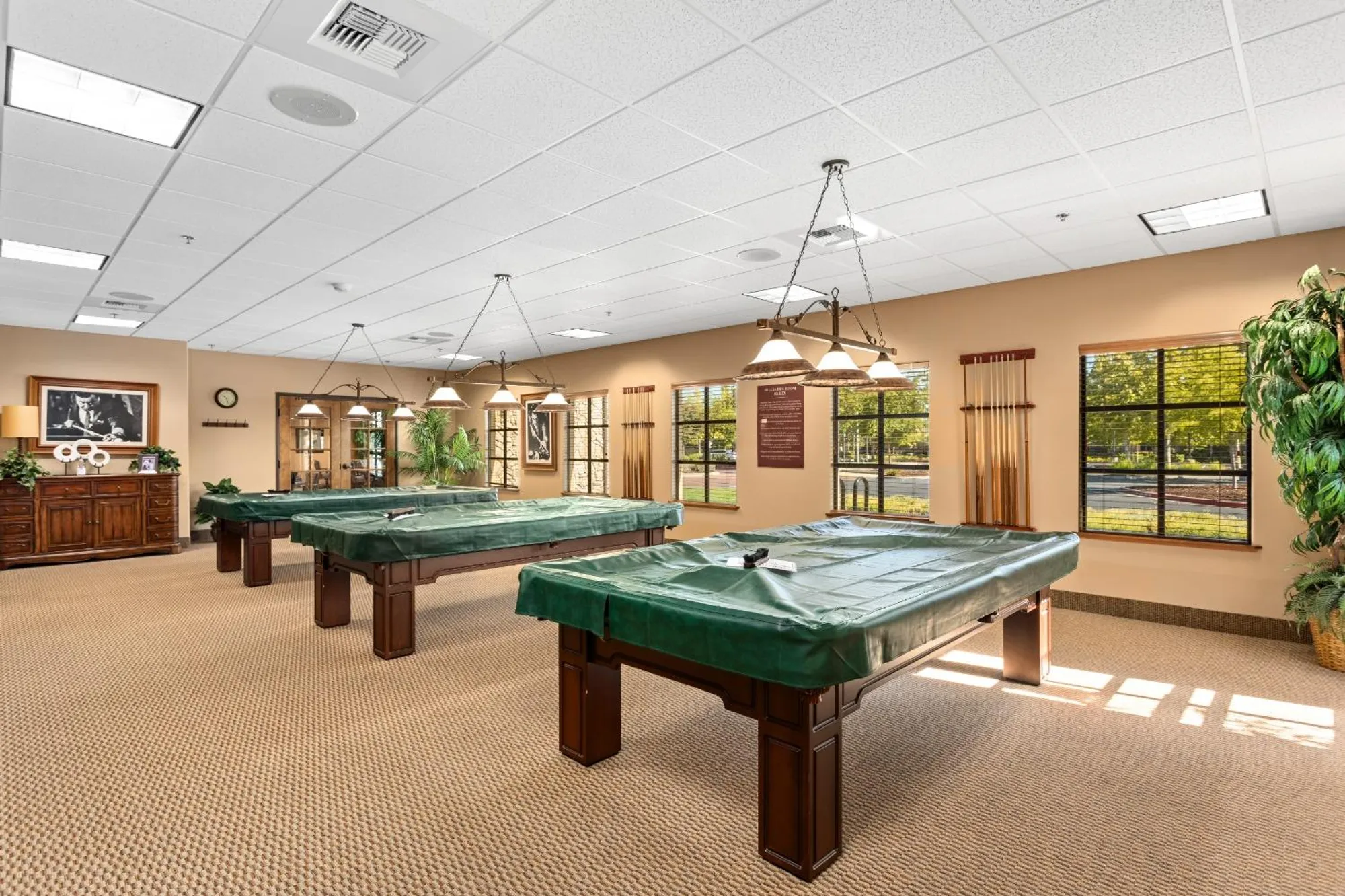 Property Slideshow image 38 of 57 | 4040 euboea island ln, Sacramento, CA, 95834