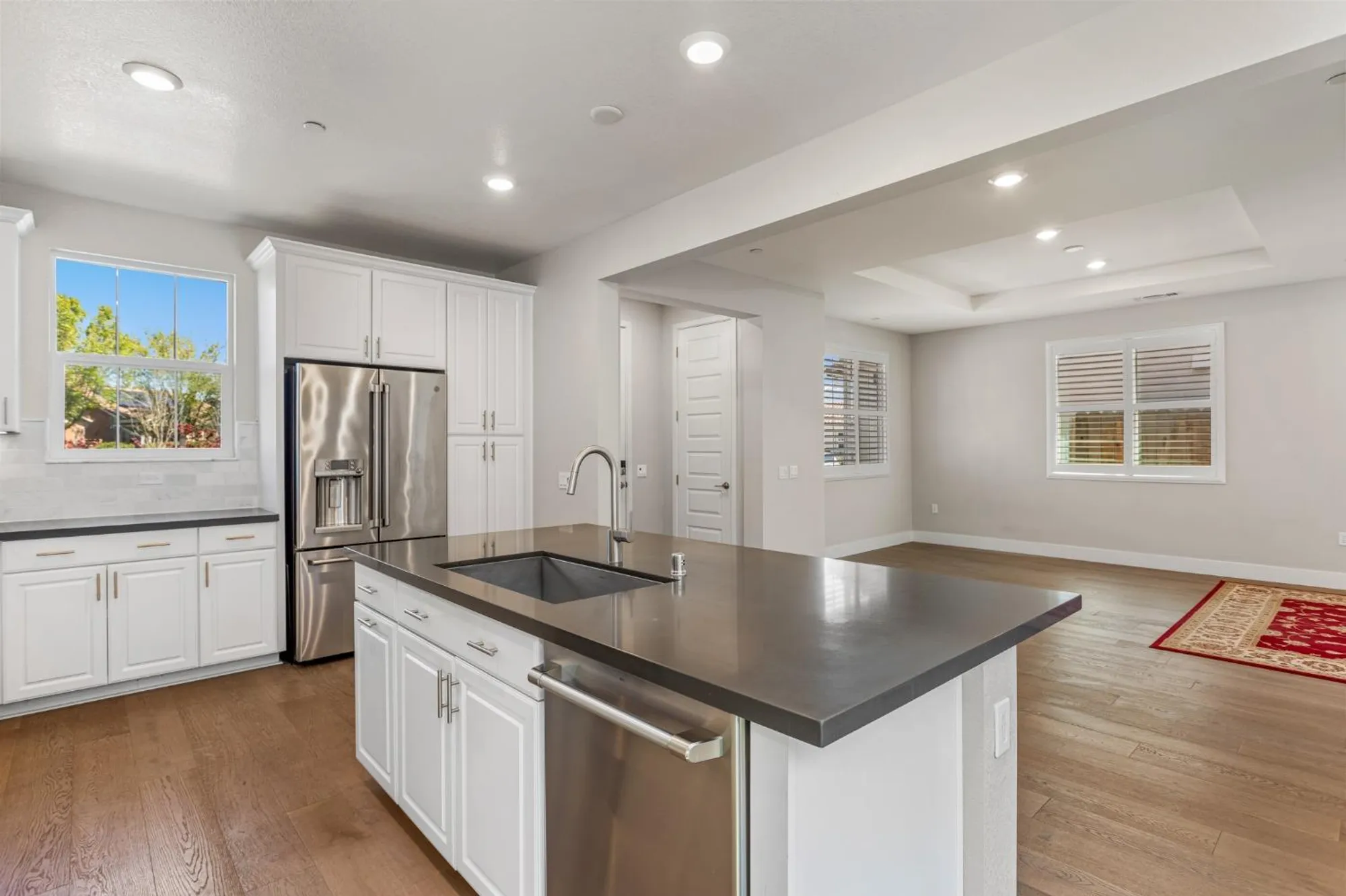 Property Slideshow image 6 of 57 | 4040 euboea island ln, Sacramento, CA, 95834