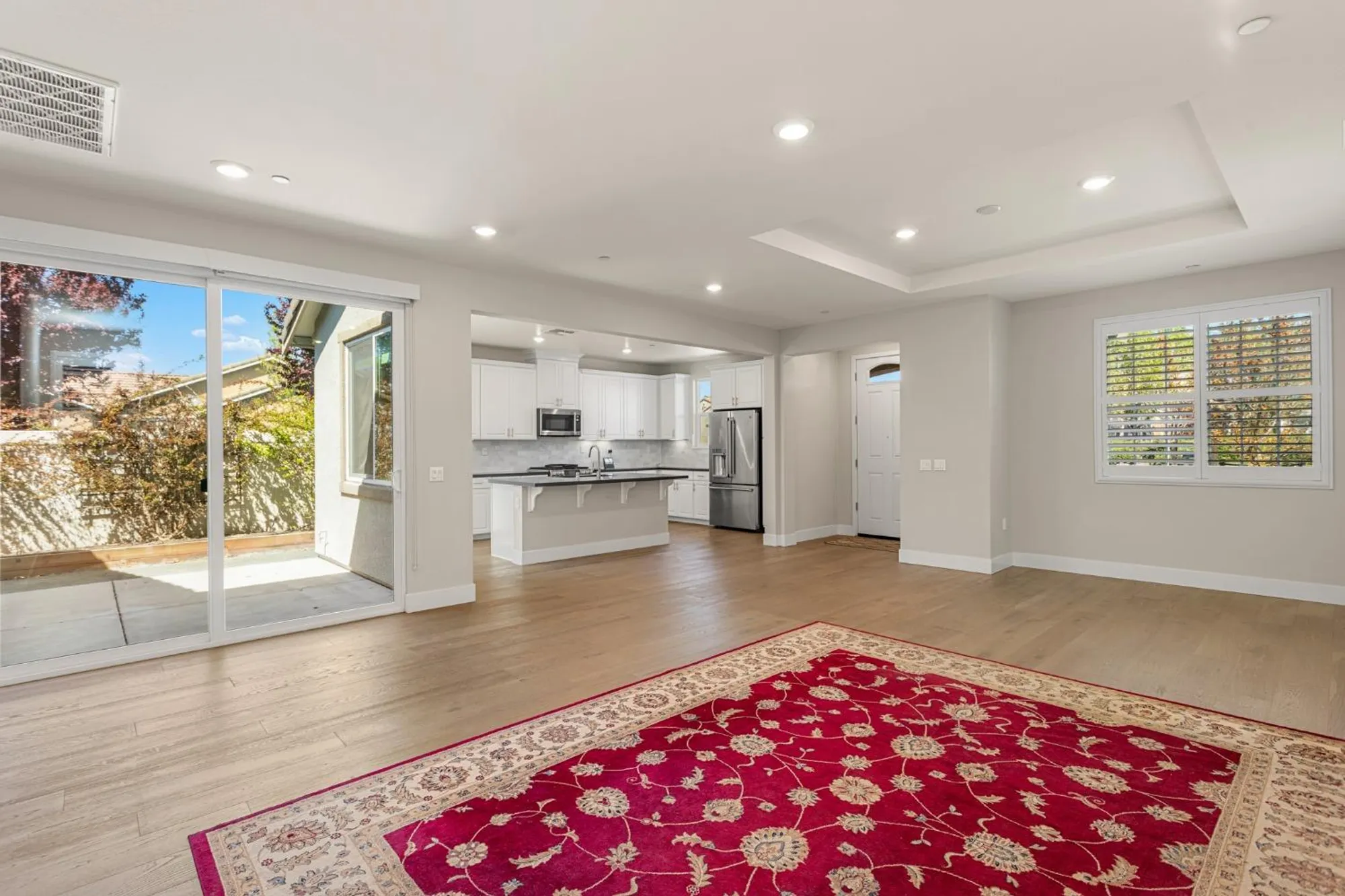 Property Slideshow image 9 of 57 | 4040 euboea island ln, Sacramento, CA, 95834