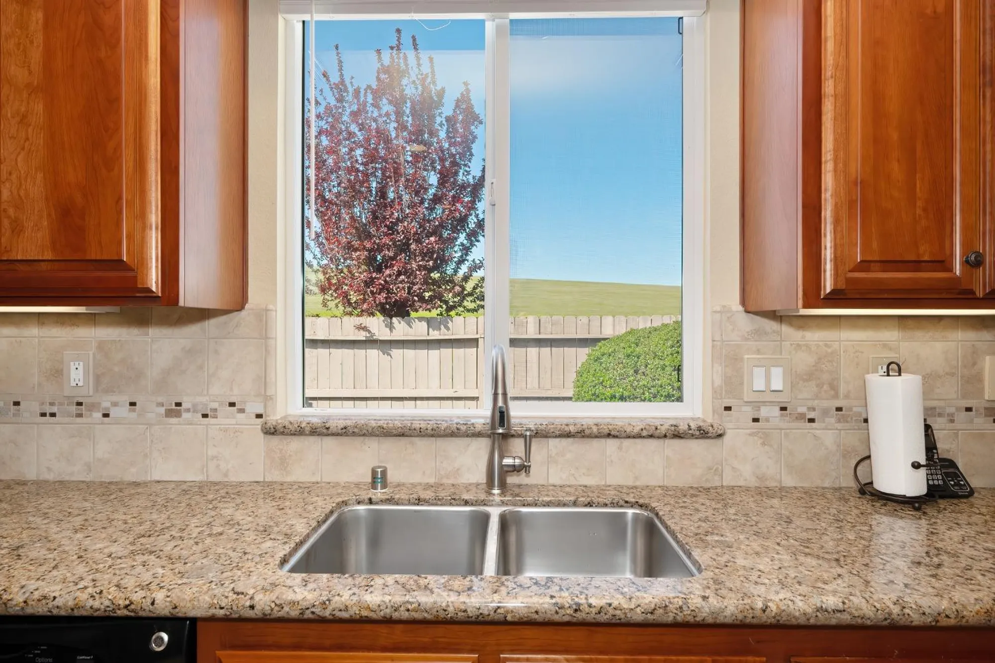 Property Slideshow image 17 of 55 | 905 richard ct, El Dorado Hills, CA, 95762