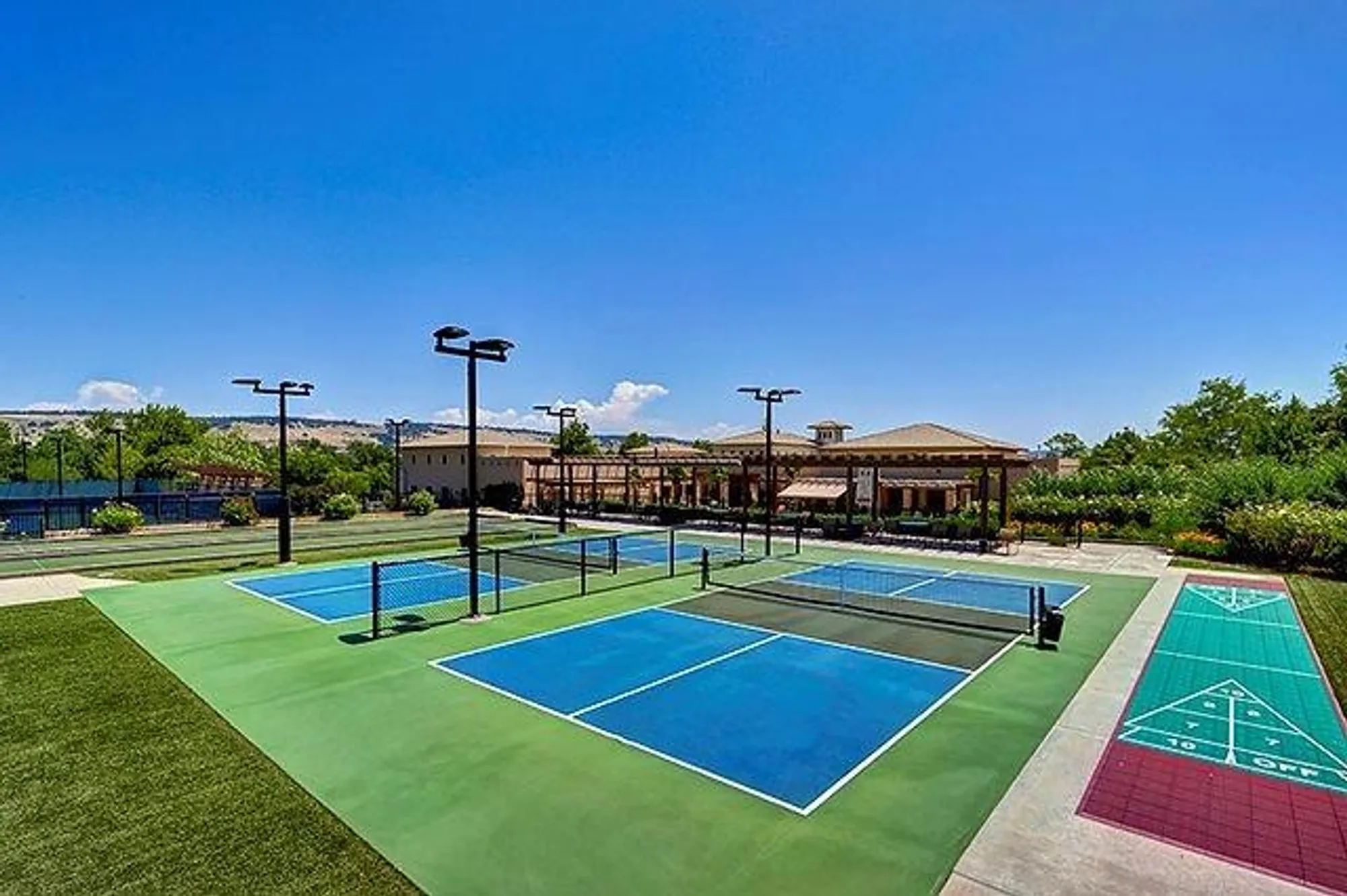 Property Slideshow image 54 of 55 | 905 richard ct, El Dorado Hills, CA, 95762