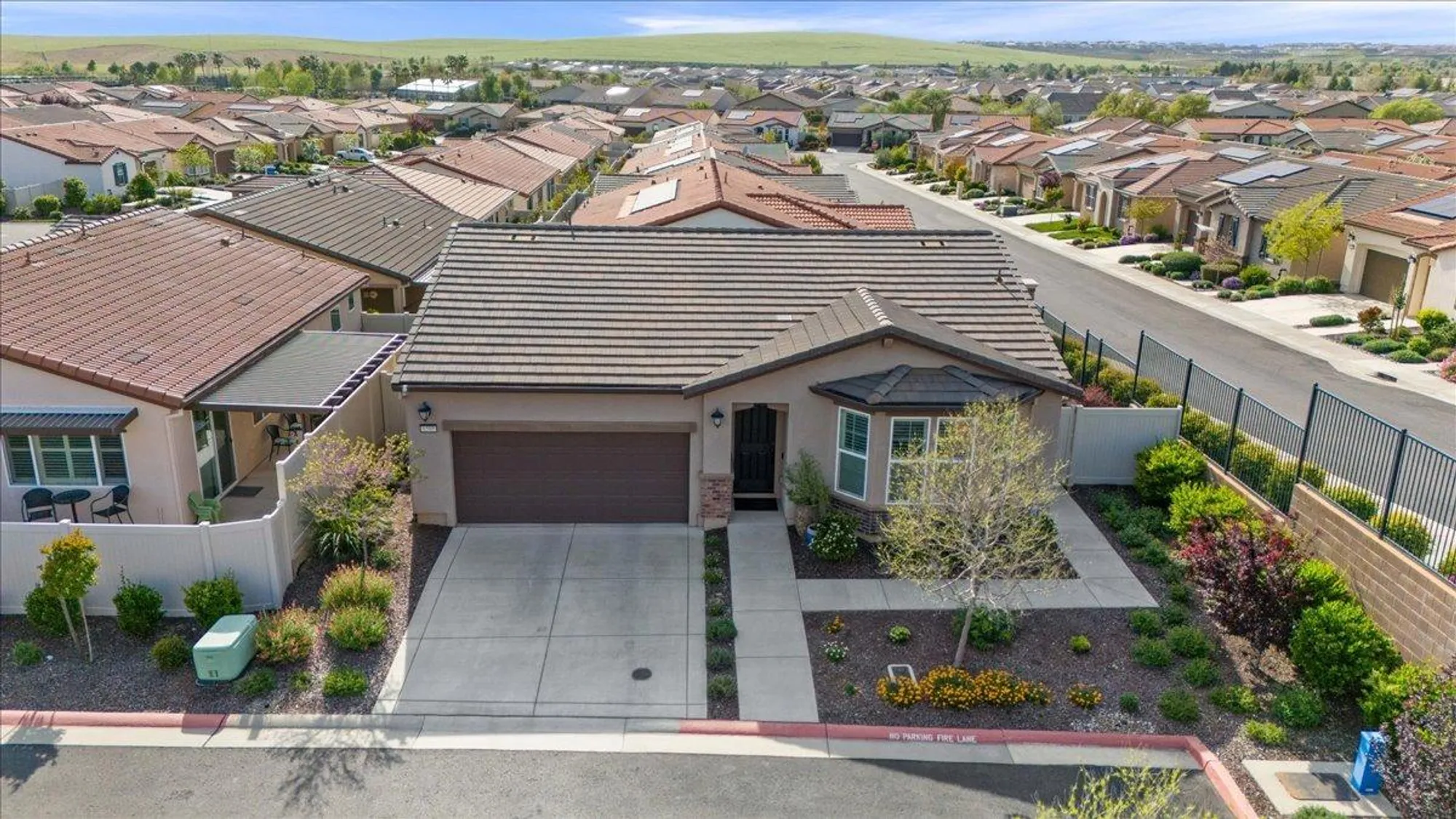 Property Slideshow image 26 of 47 | 6589 primavera ln, El Dorado Hills, CA, 95762