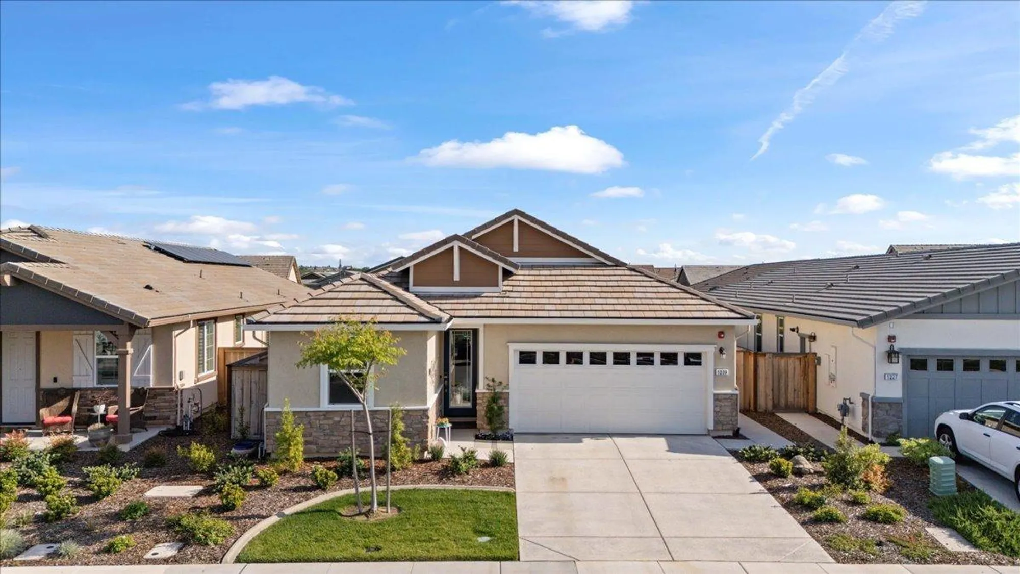 Property Slideshow image 1 of 43 | 1239 cascade way, Lincoln, CA, 95648