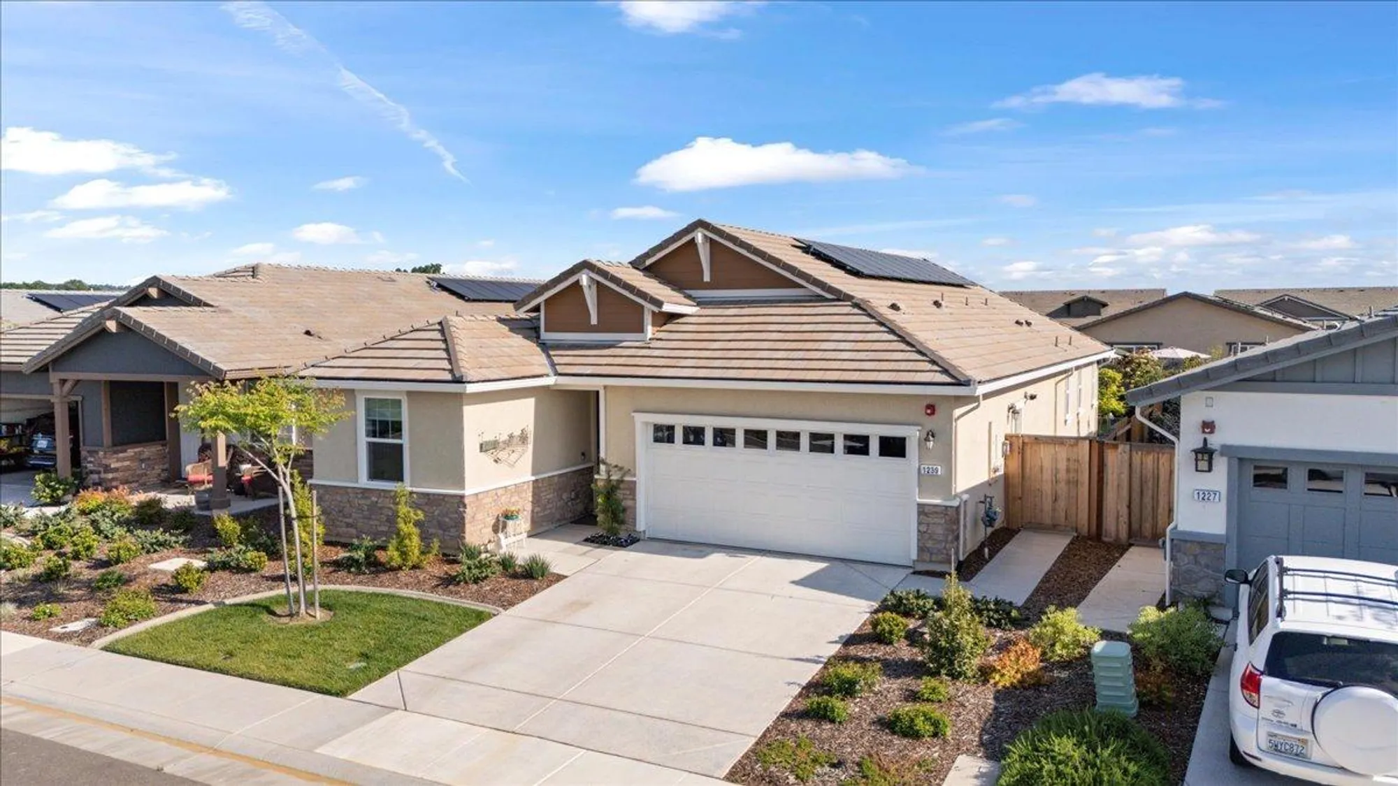 Property Slideshow image 37 of 43 | 1239 cascade way, Lincoln, CA, 95648