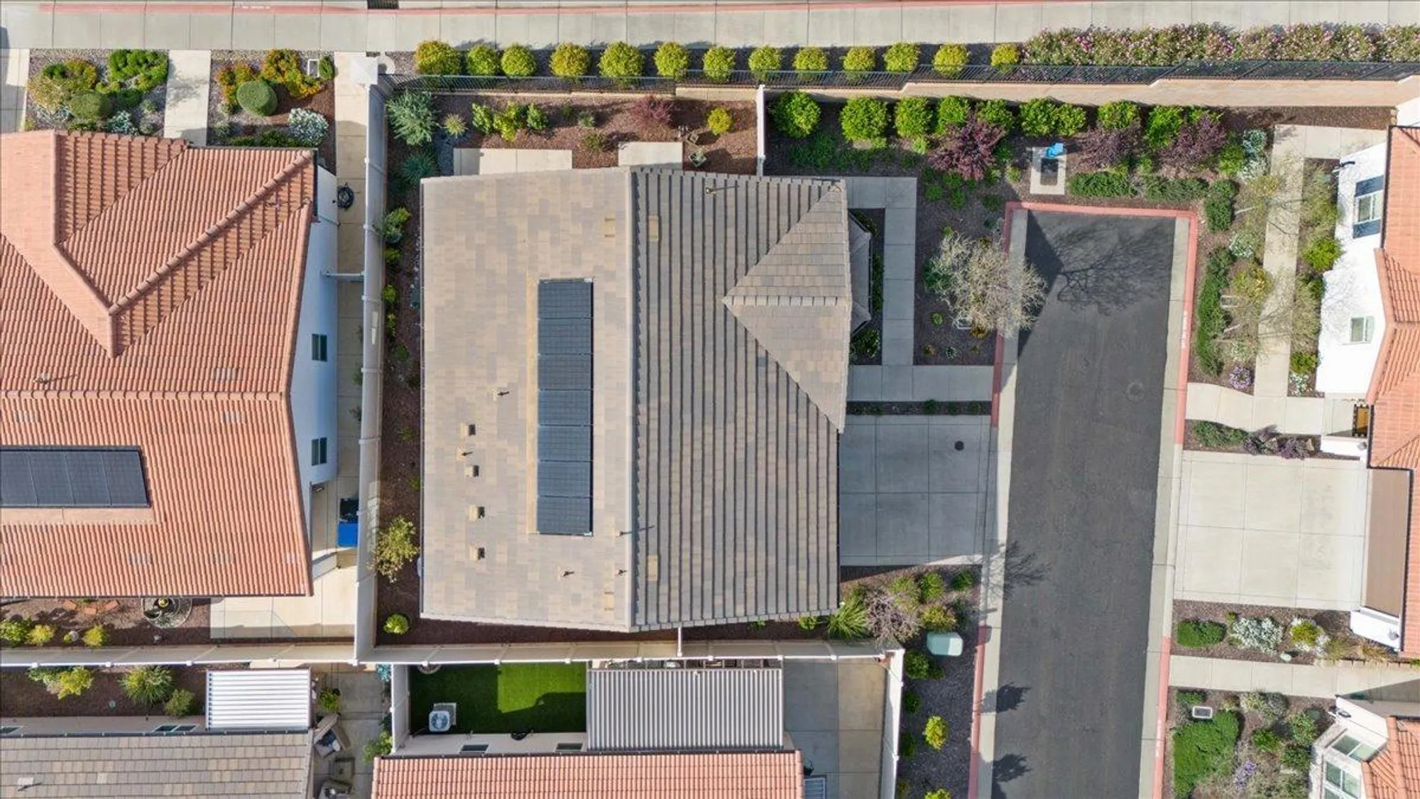 Property Slideshow image 29 of 47 | 6589 primavera ln, El Dorado Hills, CA, 95762