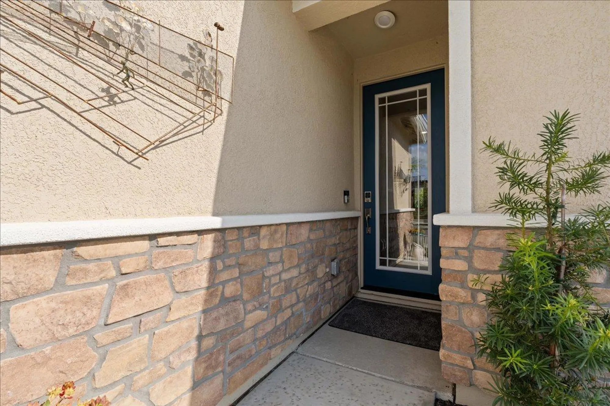 Property Slideshow image 36 of 43 | 1239 cascade way, Lincoln, CA, 95648