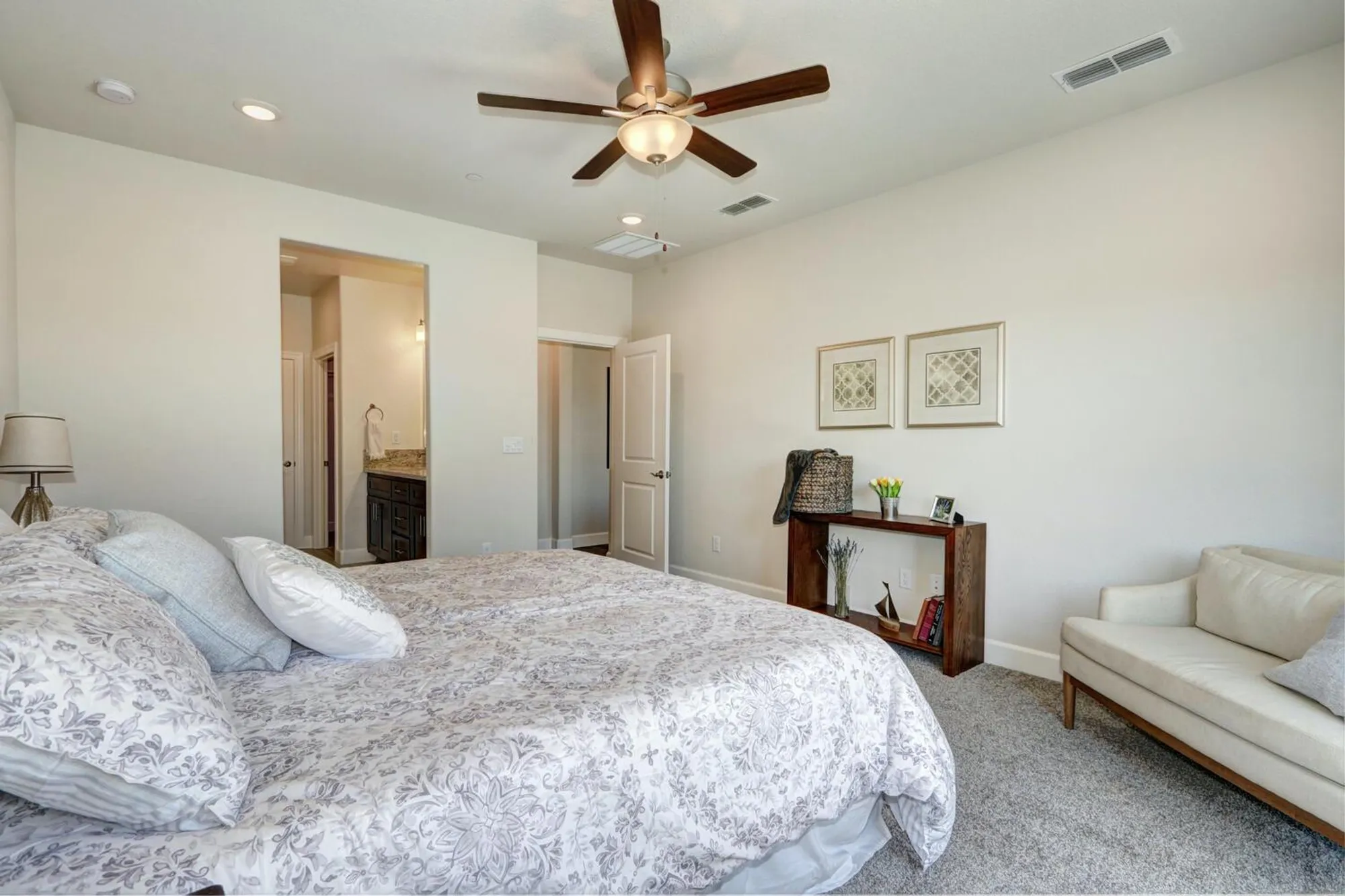 Property Slideshow image 13 of 15 | 1133 crenshaw rd, Galt, CA, 95632